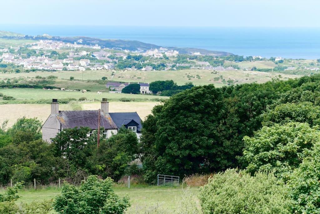 Superb Location - 'The Annexe' - at Ty Moel Isaf