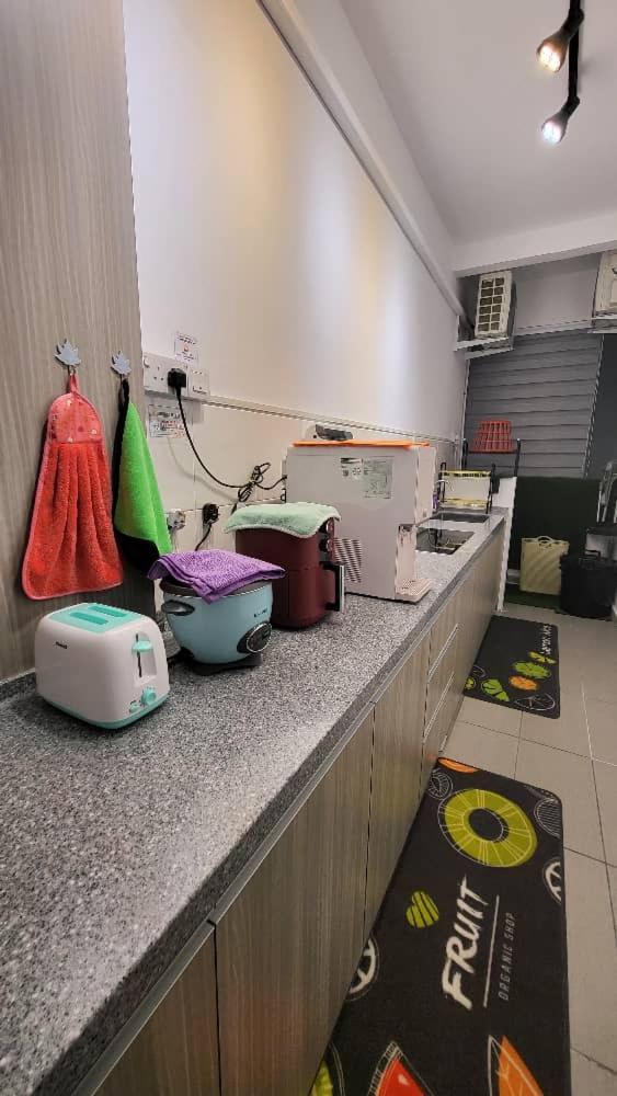 RHR Deluxe GuestHouse Kinarut Papar Sabah - Mountain View