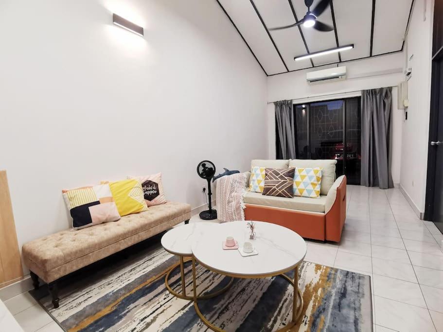 6-11pax Brand New! 5 Mins Sunway Pyramid l Netflix photo 4