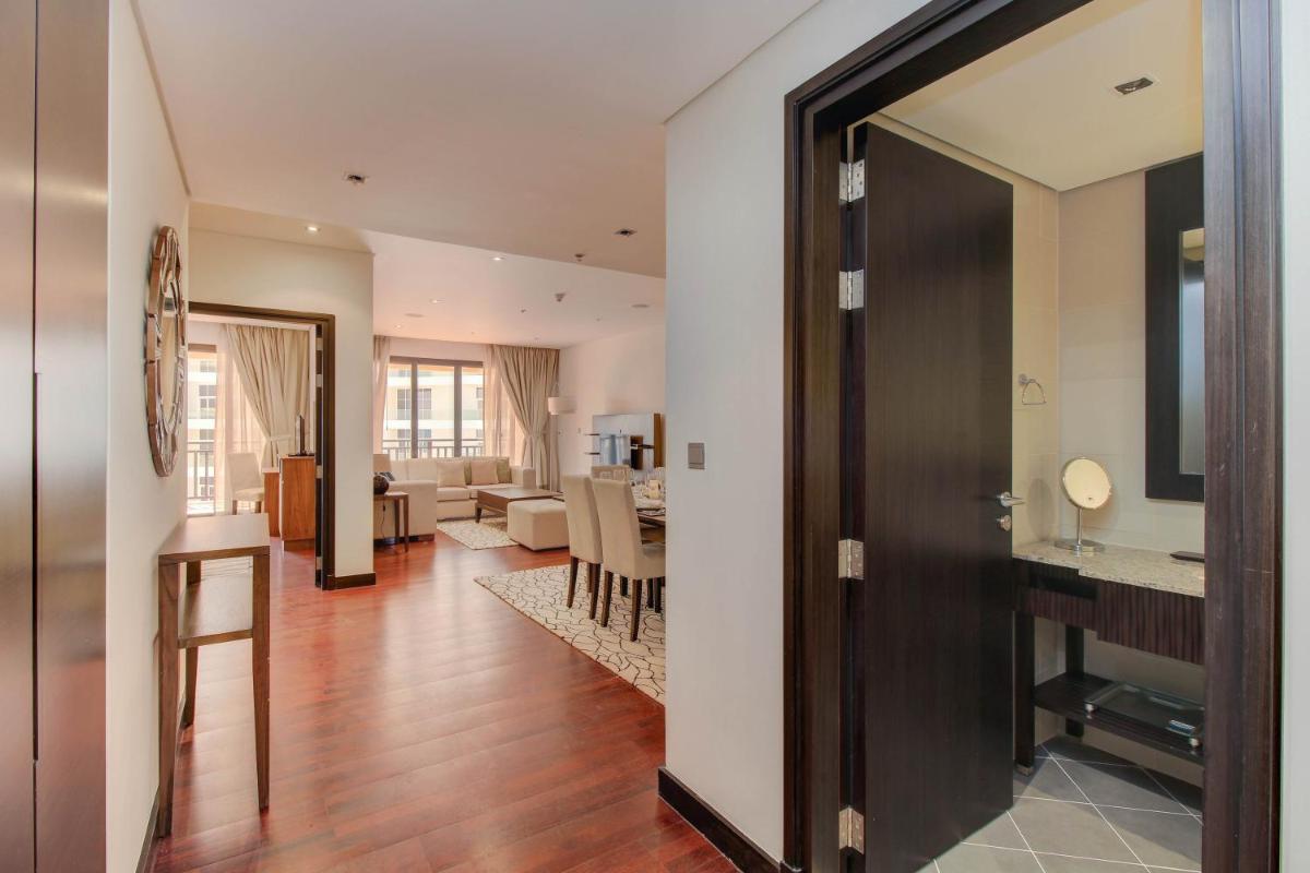 Luxe Getaways Royal Amwaj Palm Jumeirah Resort Apartment Holiday Home