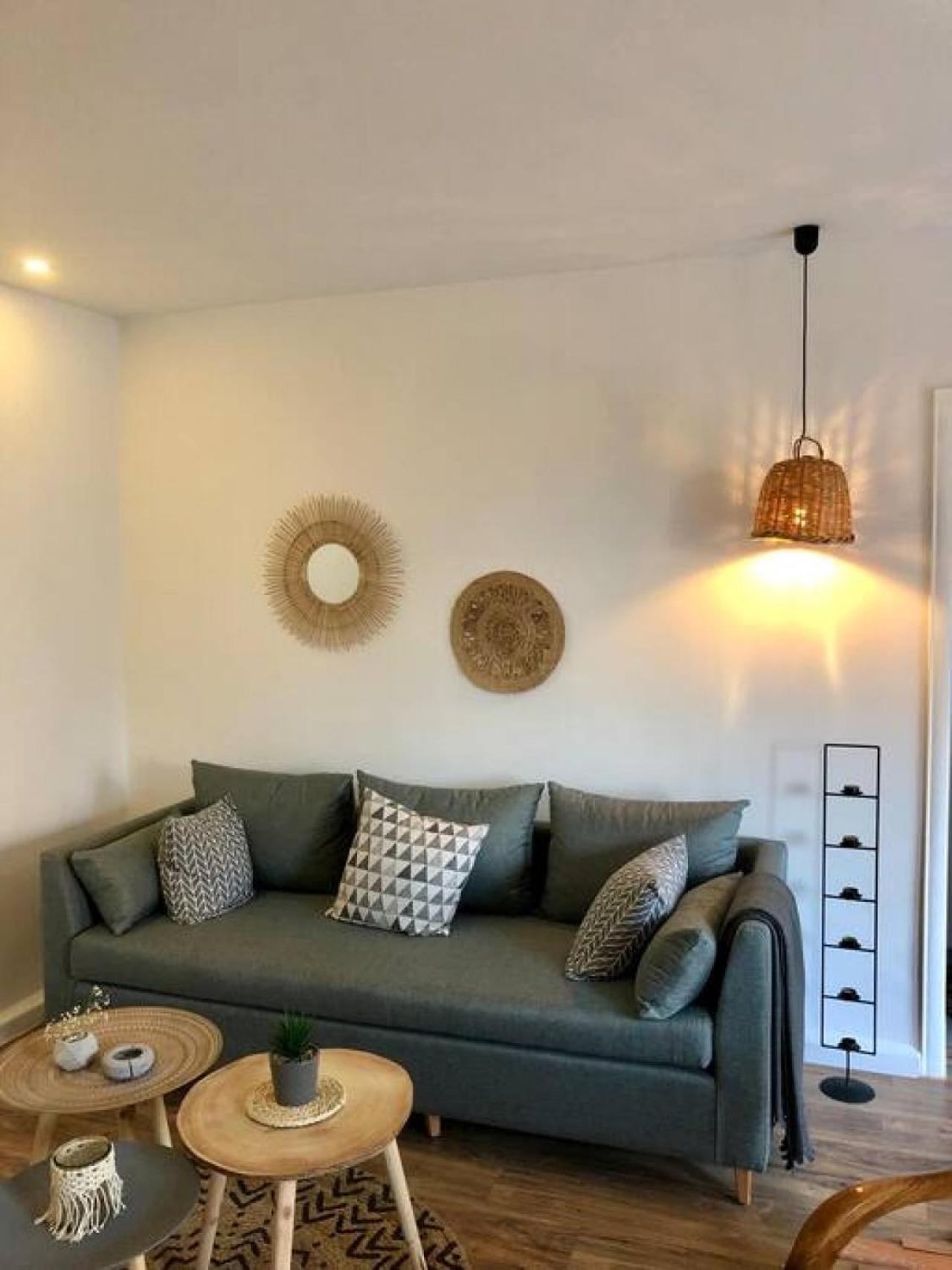 Lovely 2 Bedroom in Gemmayze view 2