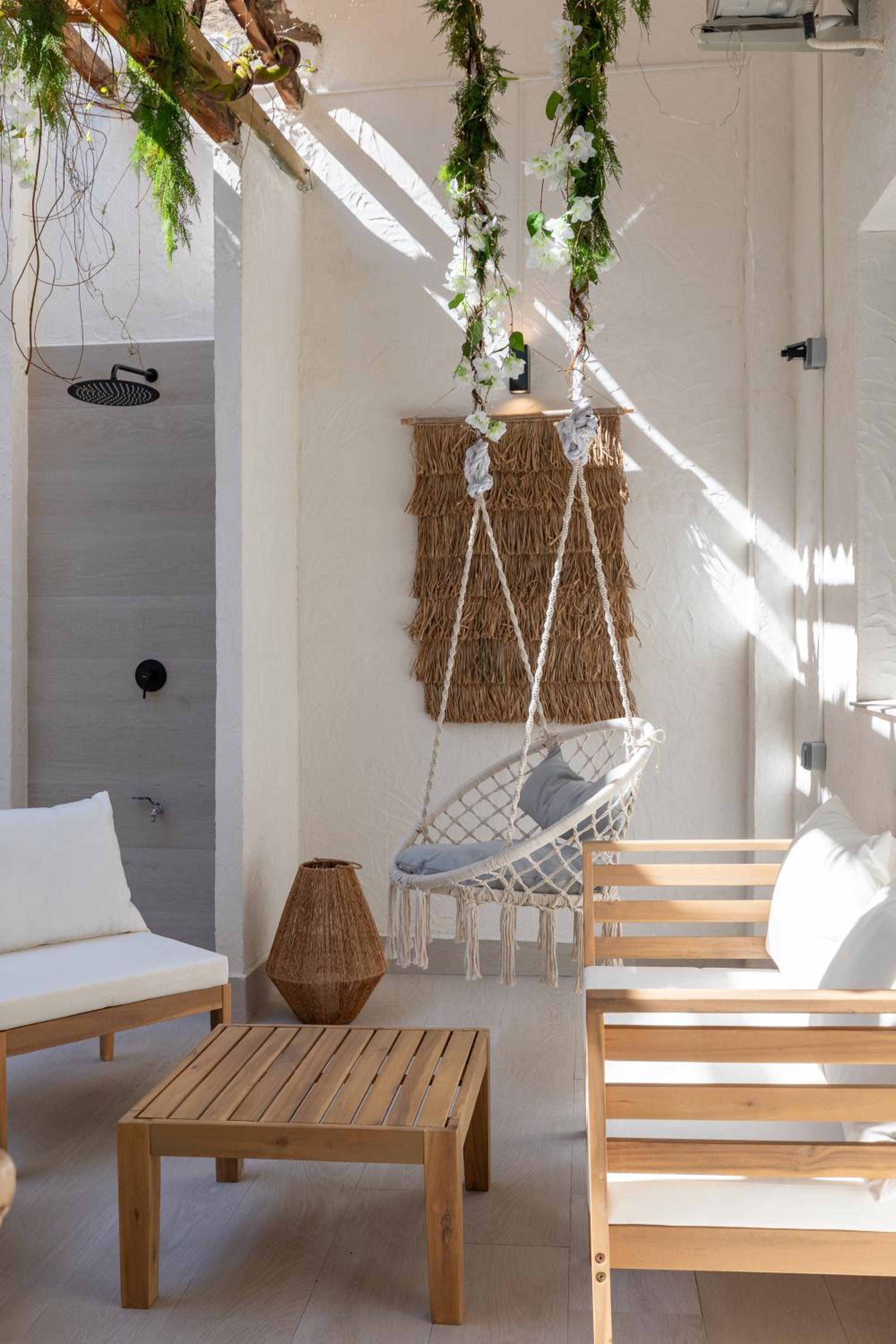 Apartamento con piscina y terraza