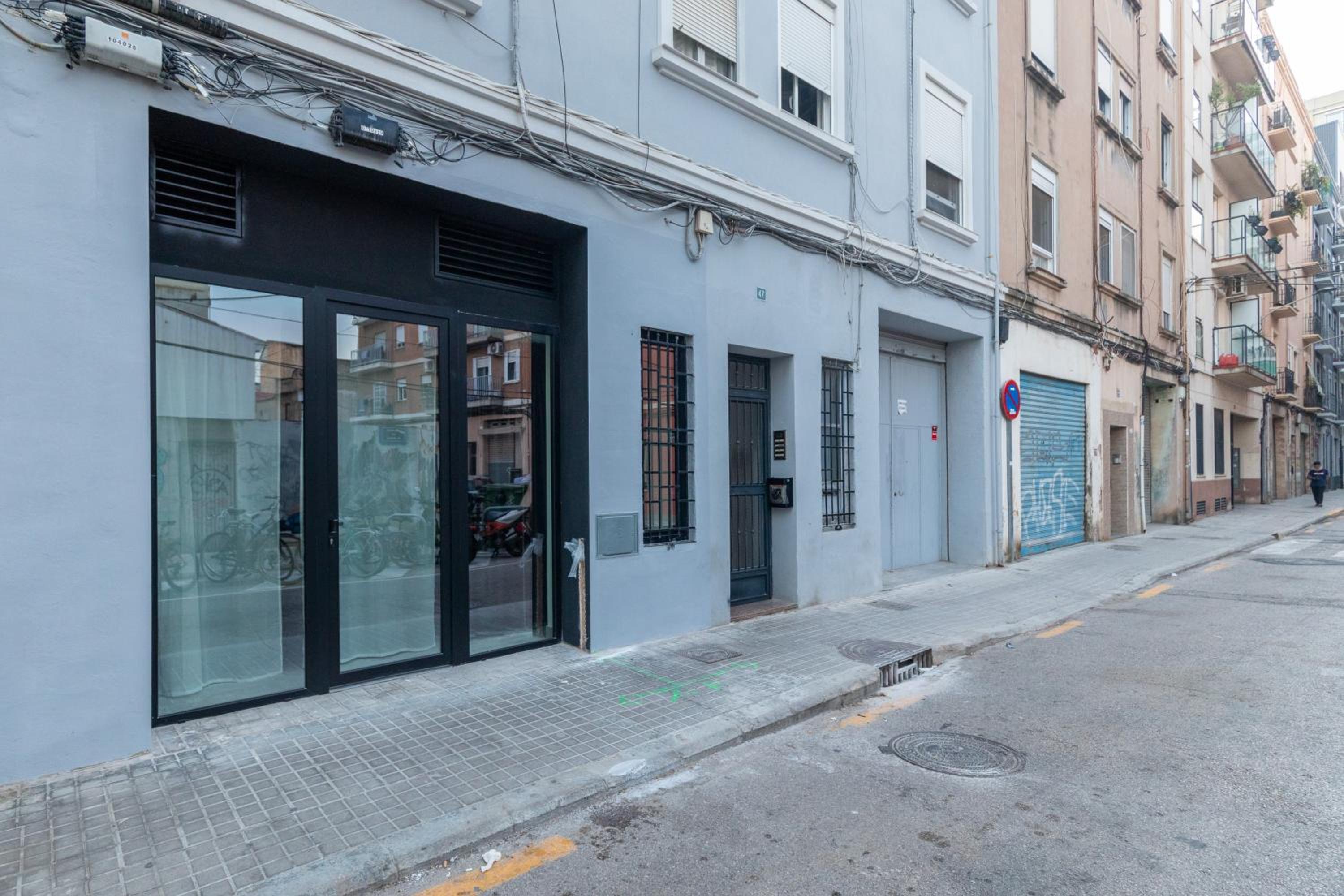 Apartamento con piscina y terraza