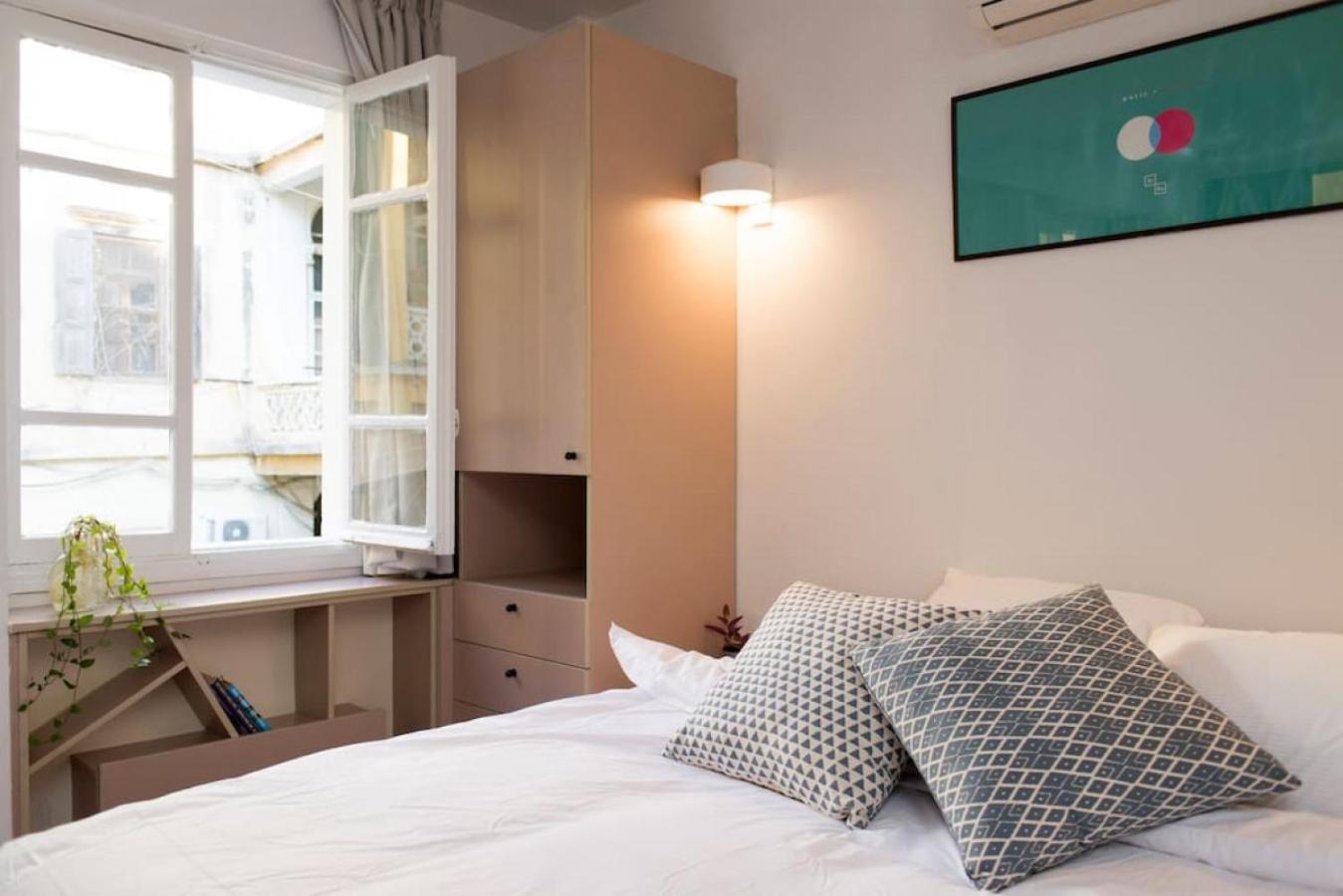 Homey Perfectly Located Studio