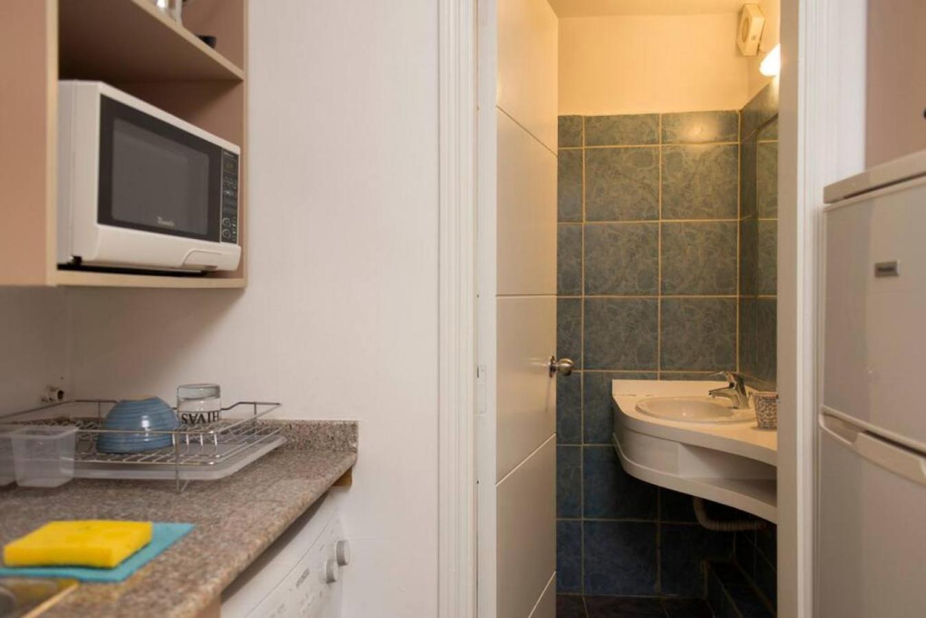 Homey Perfectly Located Studio