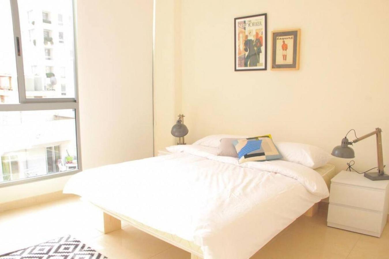 Modern 3BR Apt next to Hotel Dieu view 5