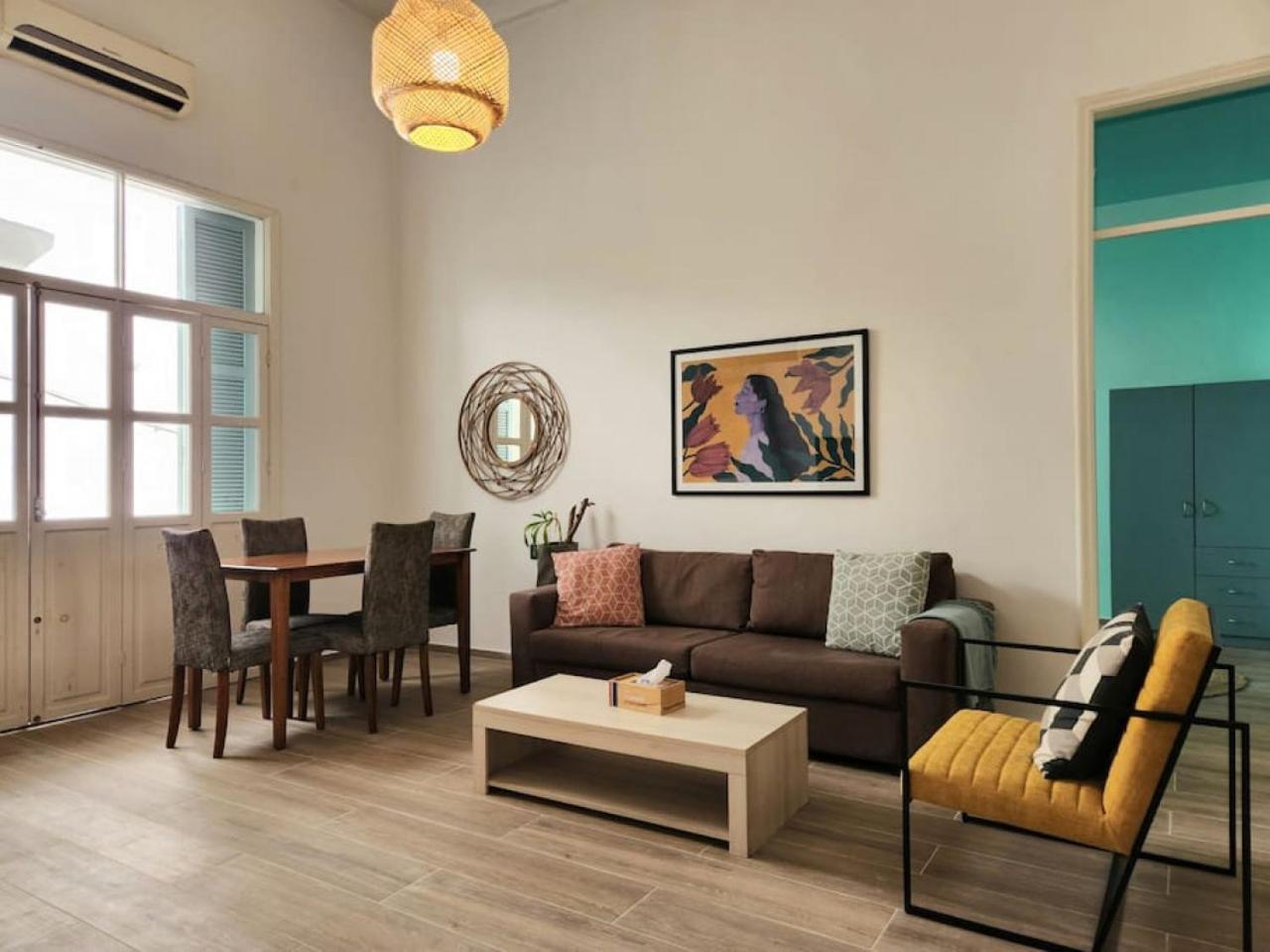 Spacious 2 Bedroom Apt In Mar Mikhael view 3