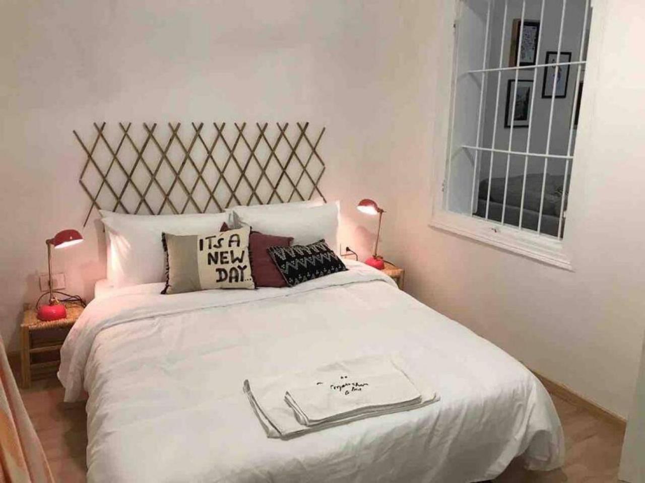 Skylight 1BR Apartment Mar Mikhael view 5