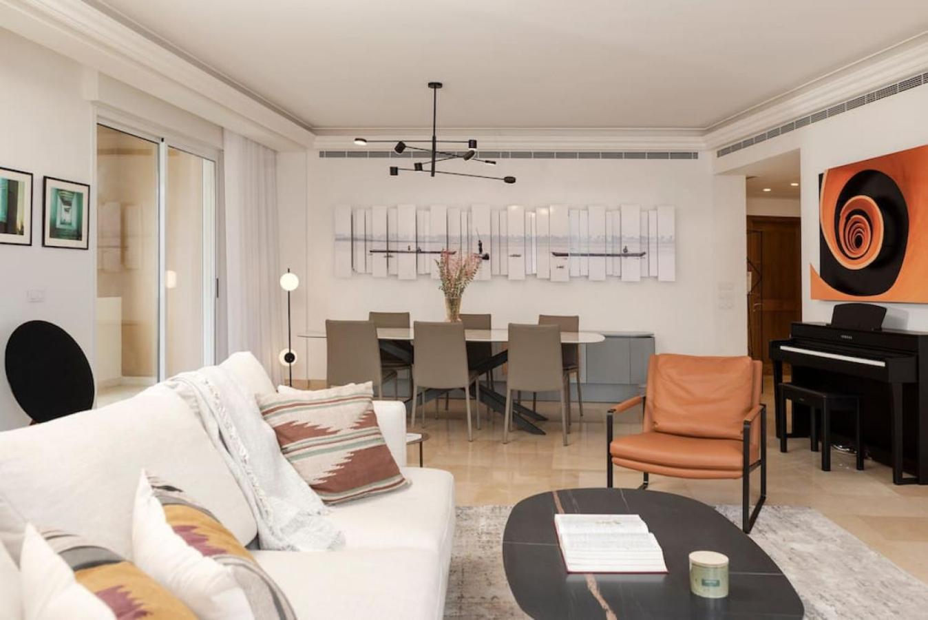 Stunning Artist House in Saifi view 2