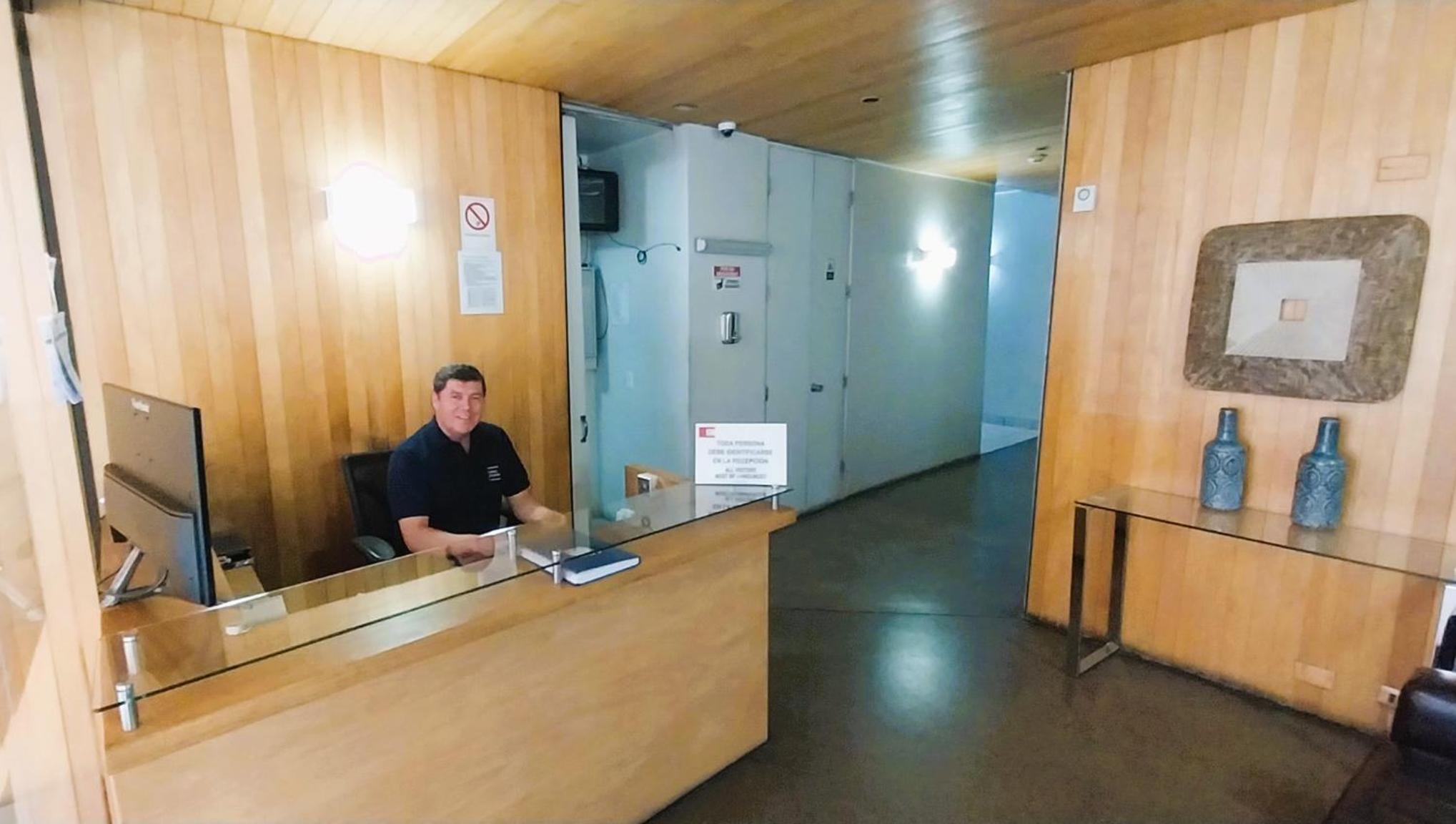 Apt Barrio Histórico 3 min Metro, Wifi, Netflik, Comodidad