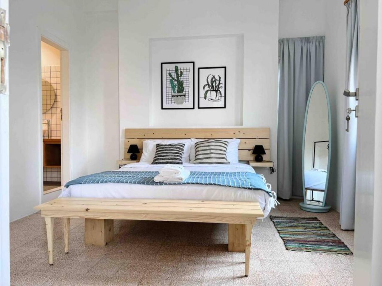 Bright Loft 4BR MarMikhael