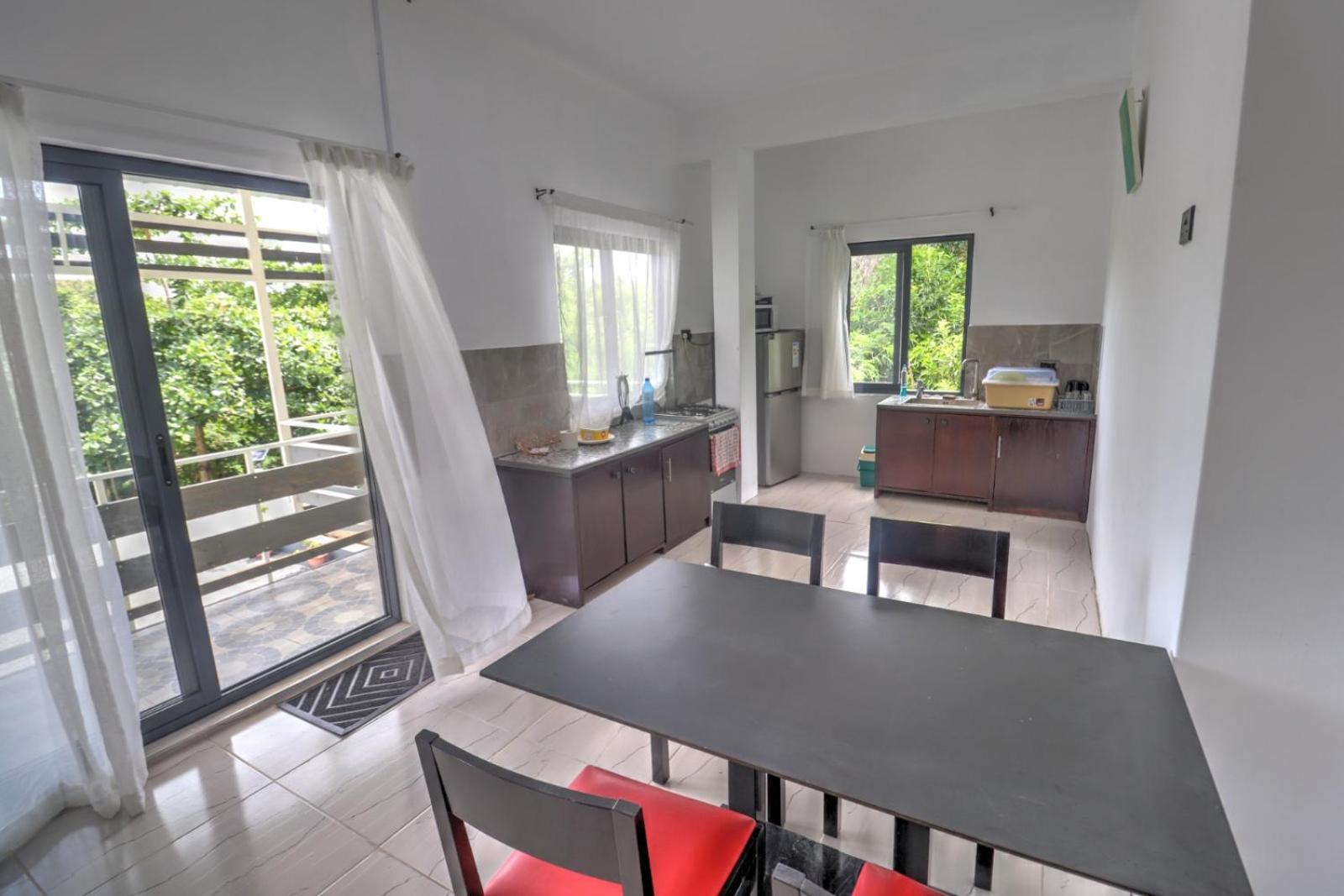Grand Bay Apartments
