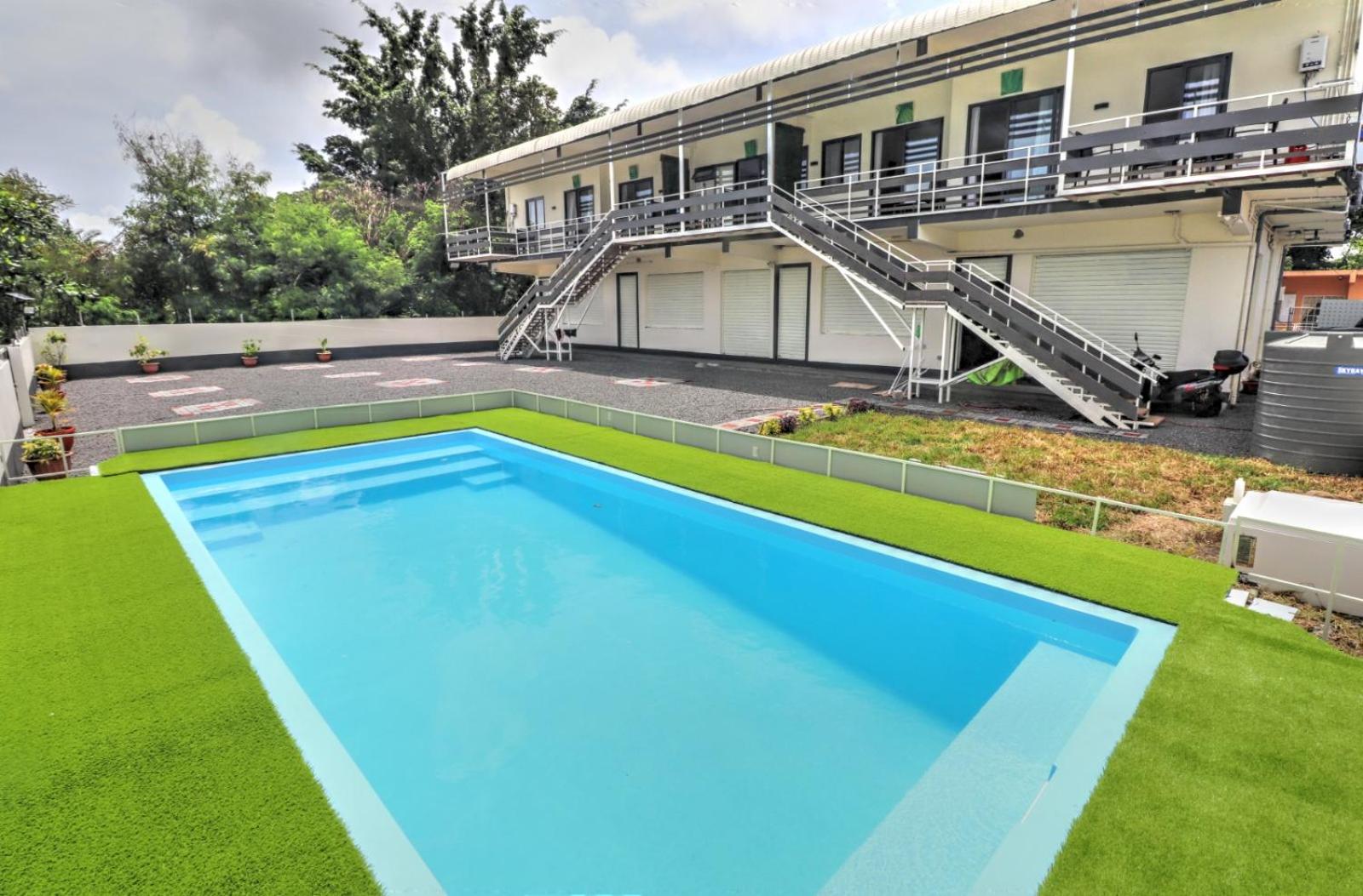 Grand Bay Apartments