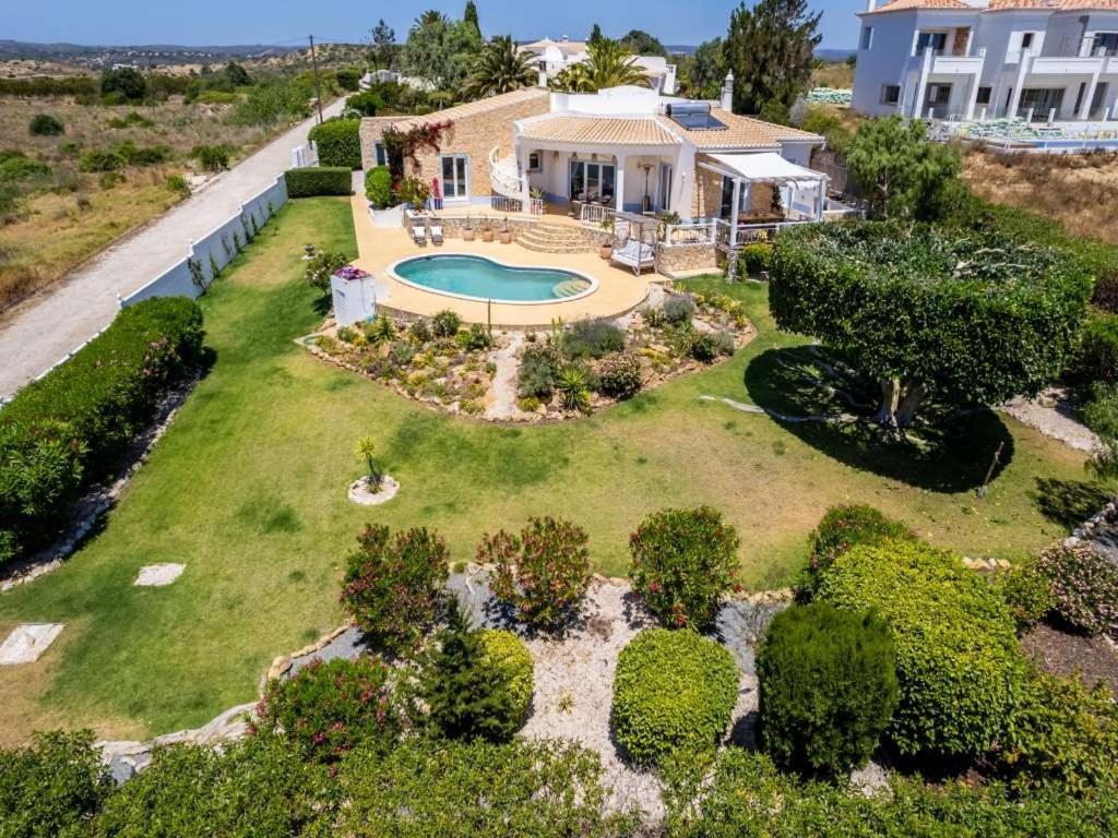 Villa Mare Vista - 4 Bedrooms - Magnificent View Of The Ocean - 300 Metres to The Sea - Short Drive To Praia da Luz view 3