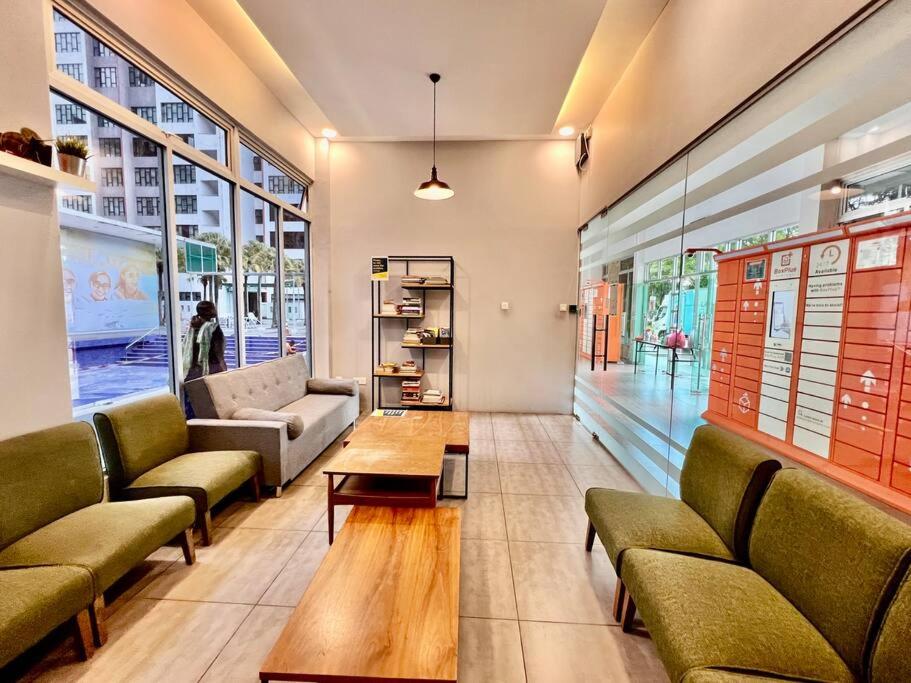 (Mt. Austin) Lavish Suite 3BR2B by Cowidea