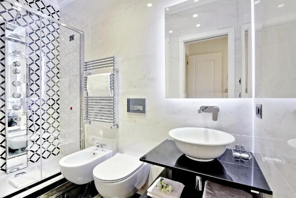 BQ House FORI IMPERIALI Luxury Rooms