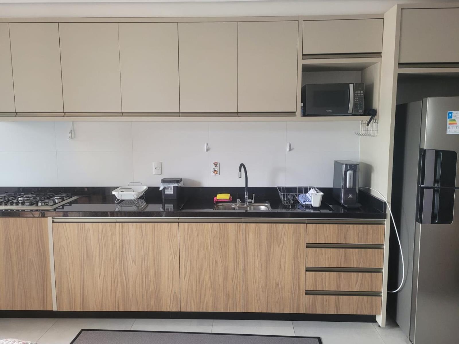 Apartamento novo em Itapema! 02 suítes