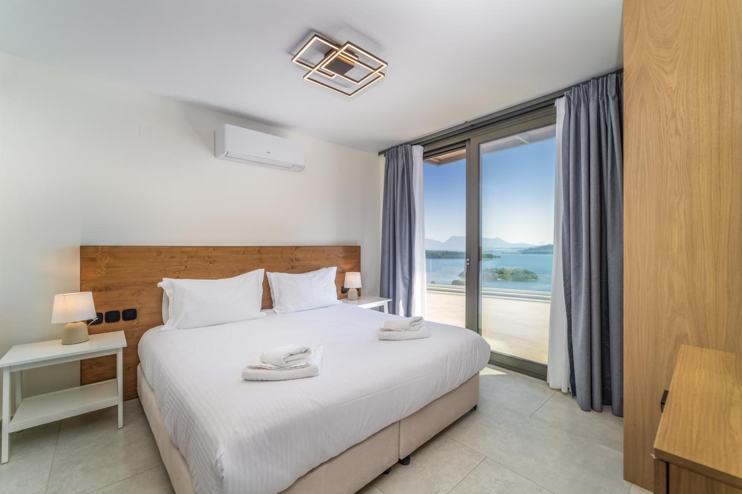Smirties Villas
