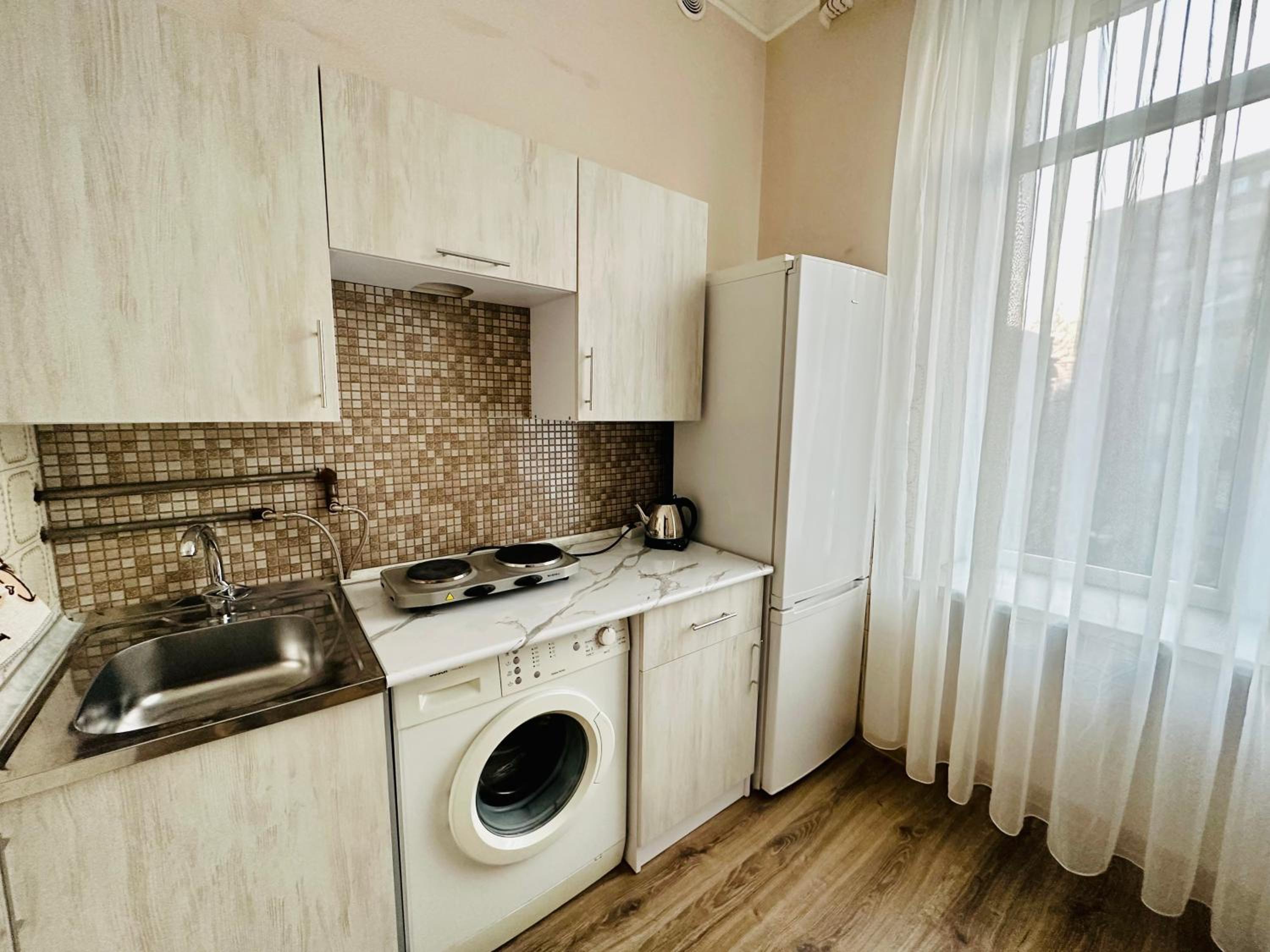 Tumanyan 12 TopHouse