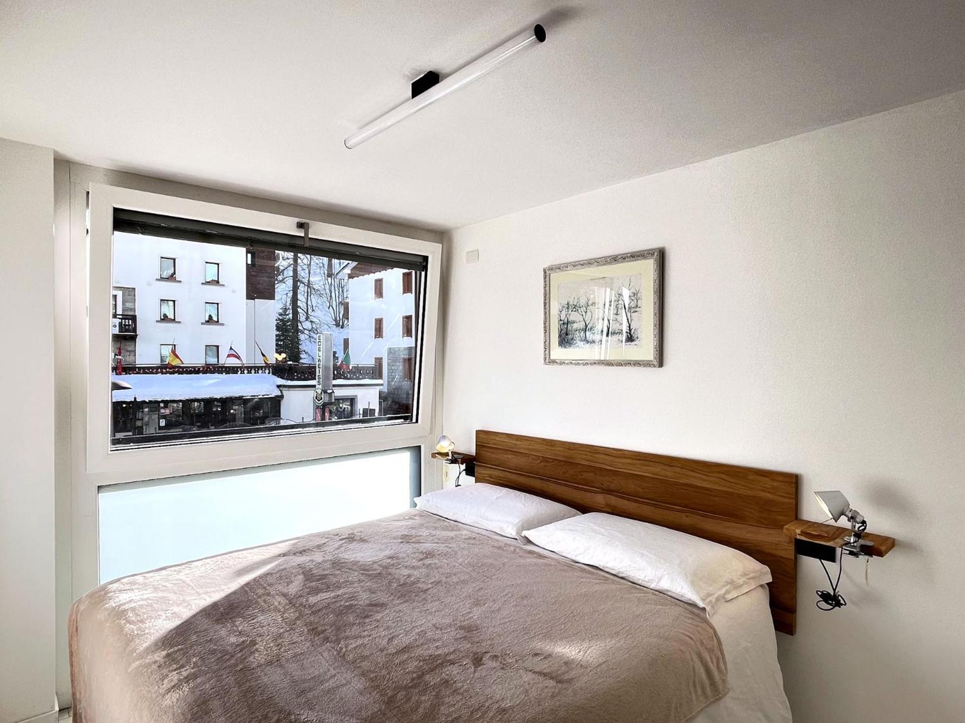 Cozy APT town centre, 2BTH and garage Cervinia view 4