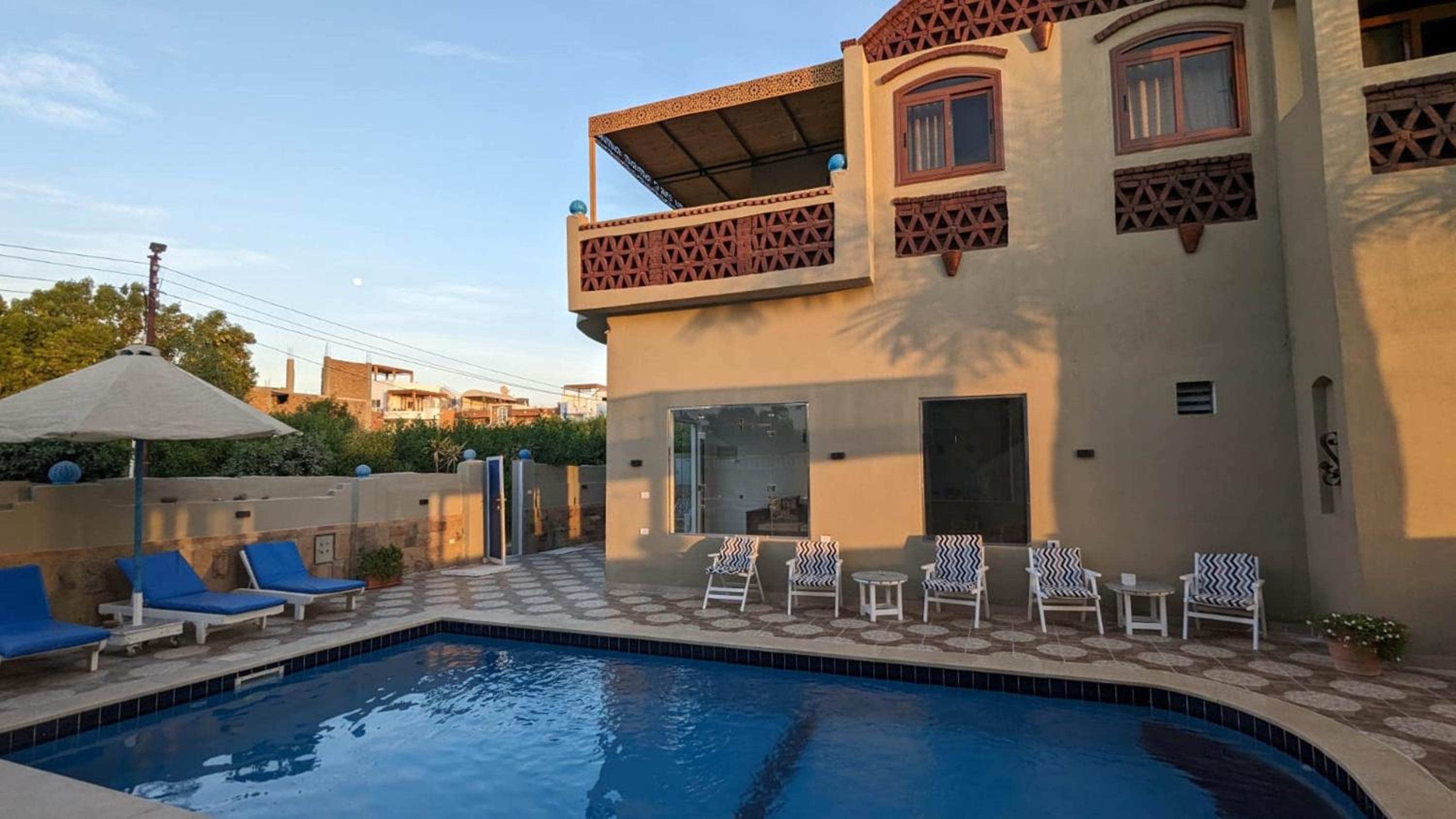 Yasmine Guest House