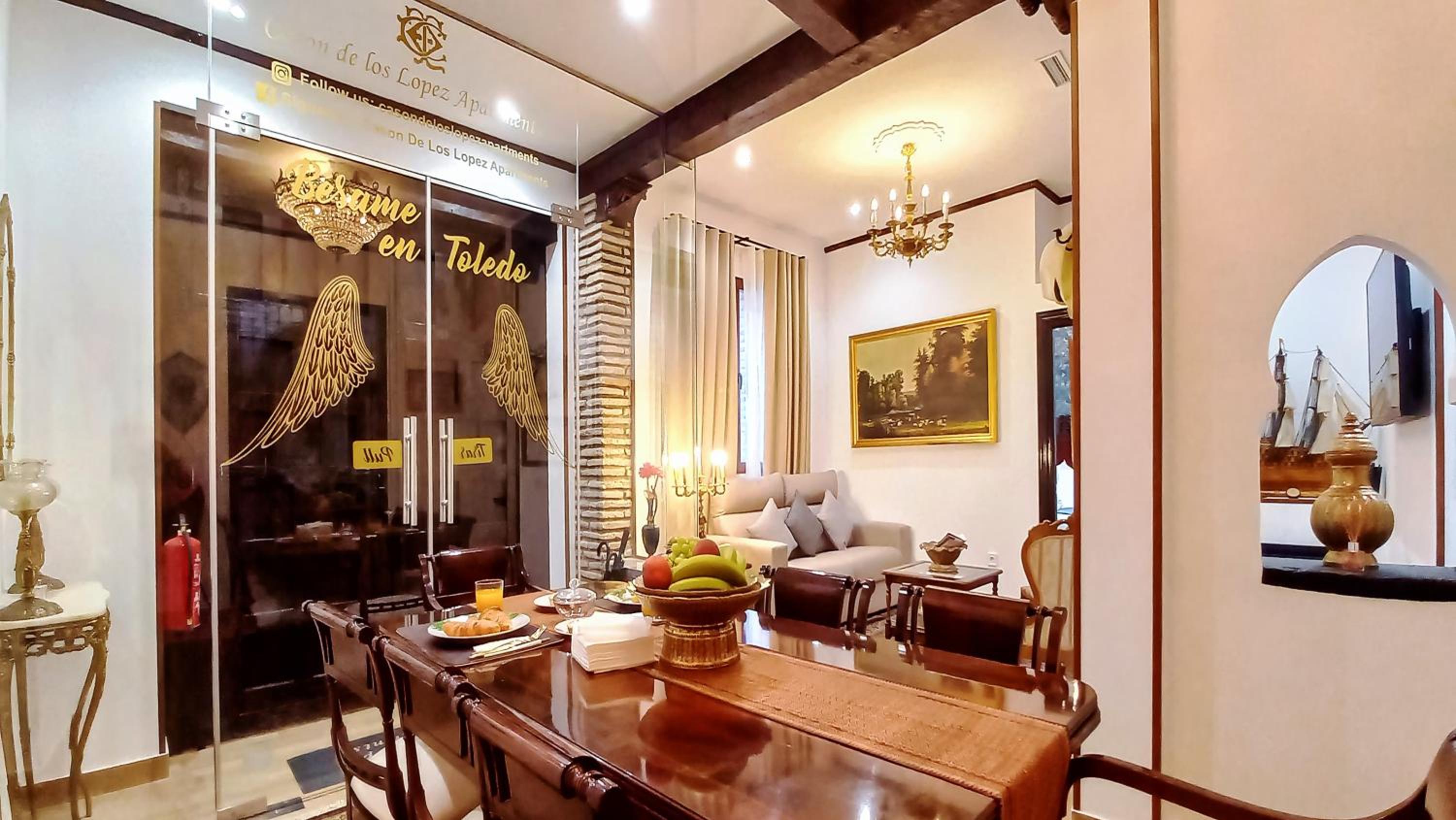 Casón De Los López Apartments