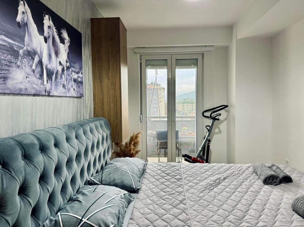 Monika's Apartment view 3