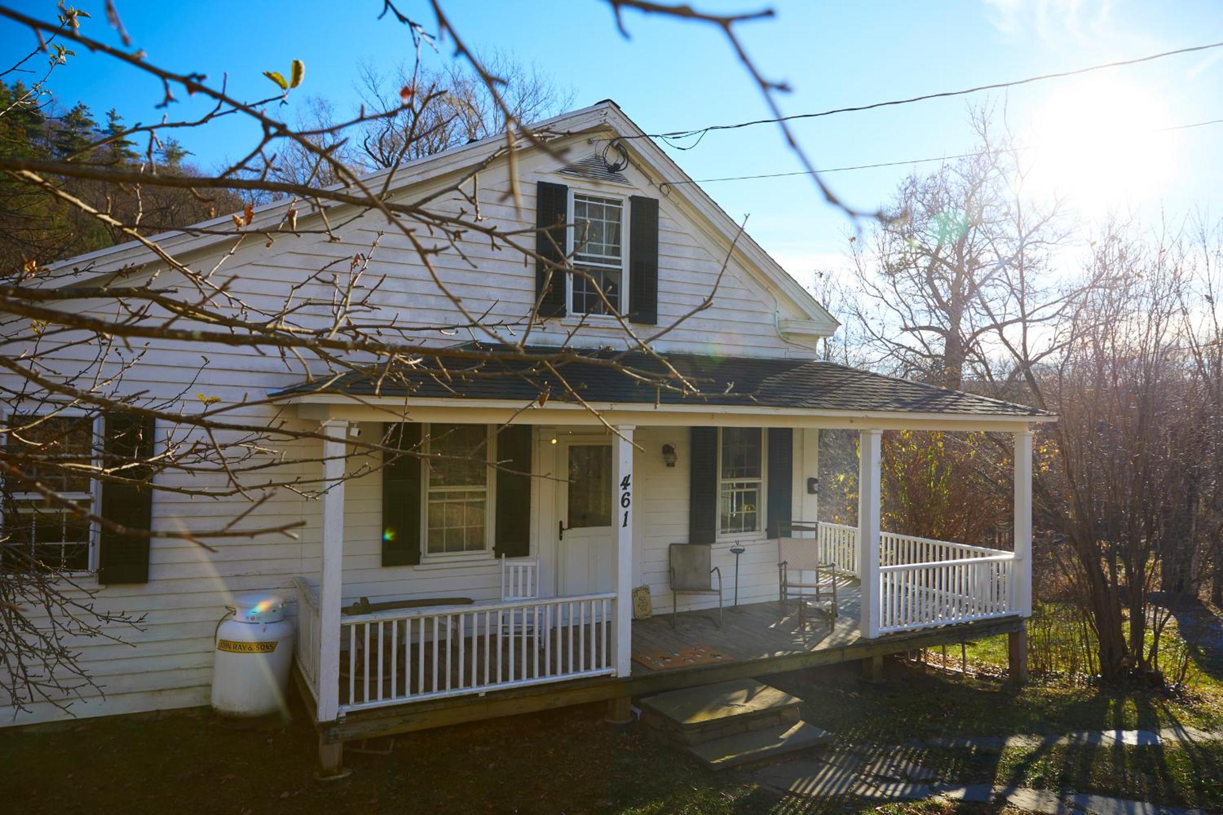 Charming farmhouse retreat w fire pit and fully stocked kitchen view 2