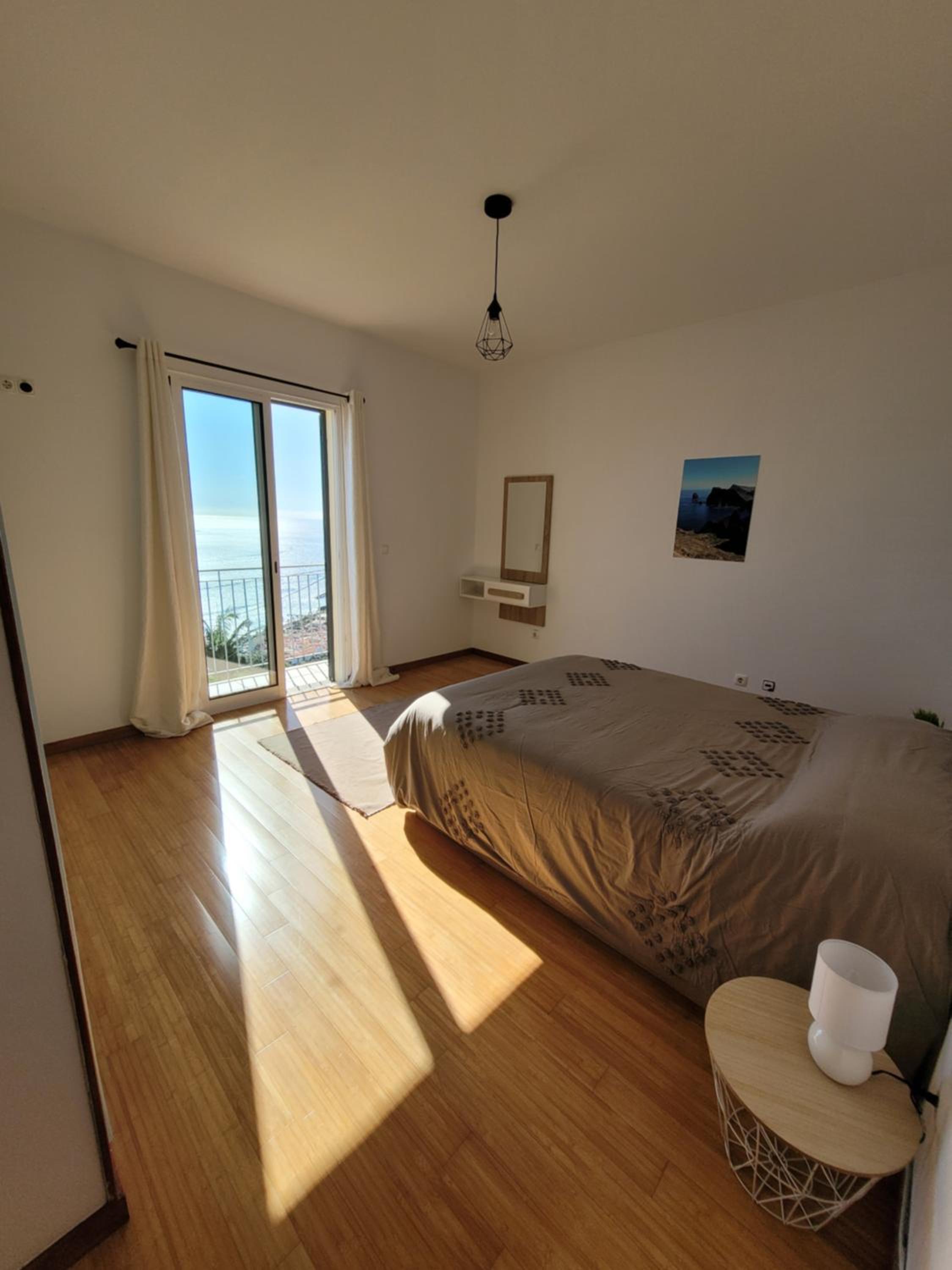 Maison avec vue exceptionnelle sur l'océan - 5 mn du centre ville view 3