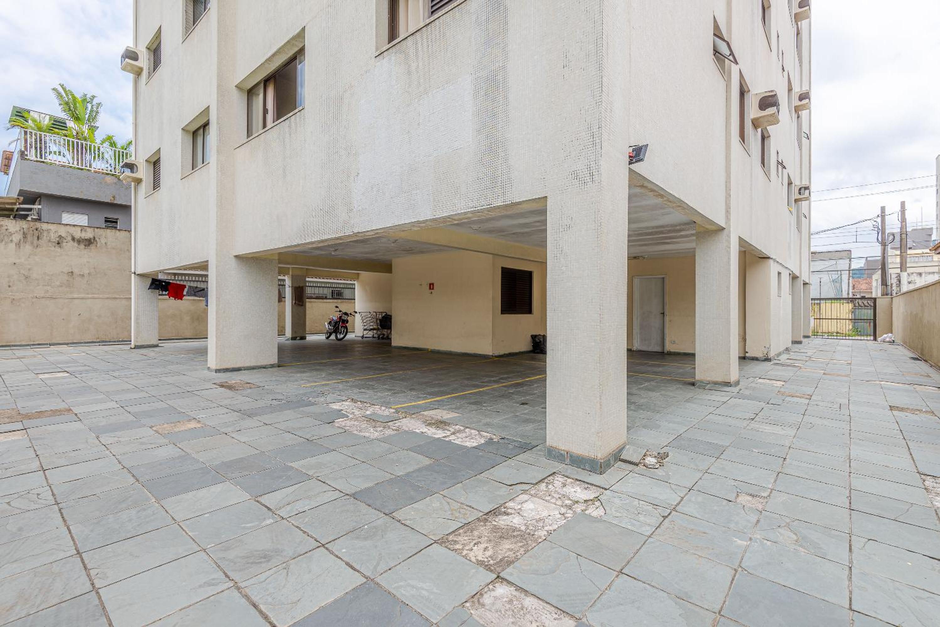Apê com Ar, Garagem e Clima de Praia