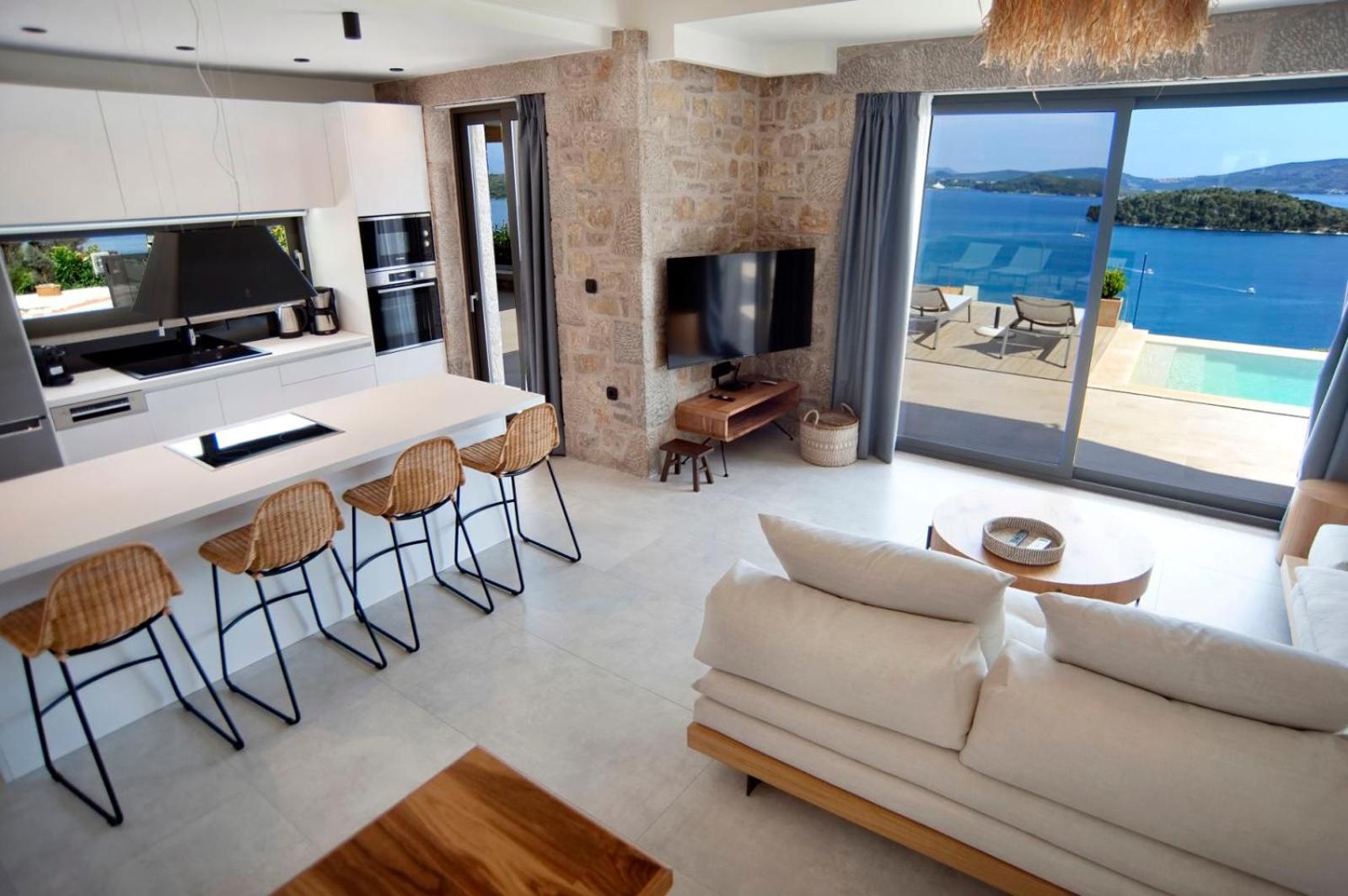 Smirties Villas