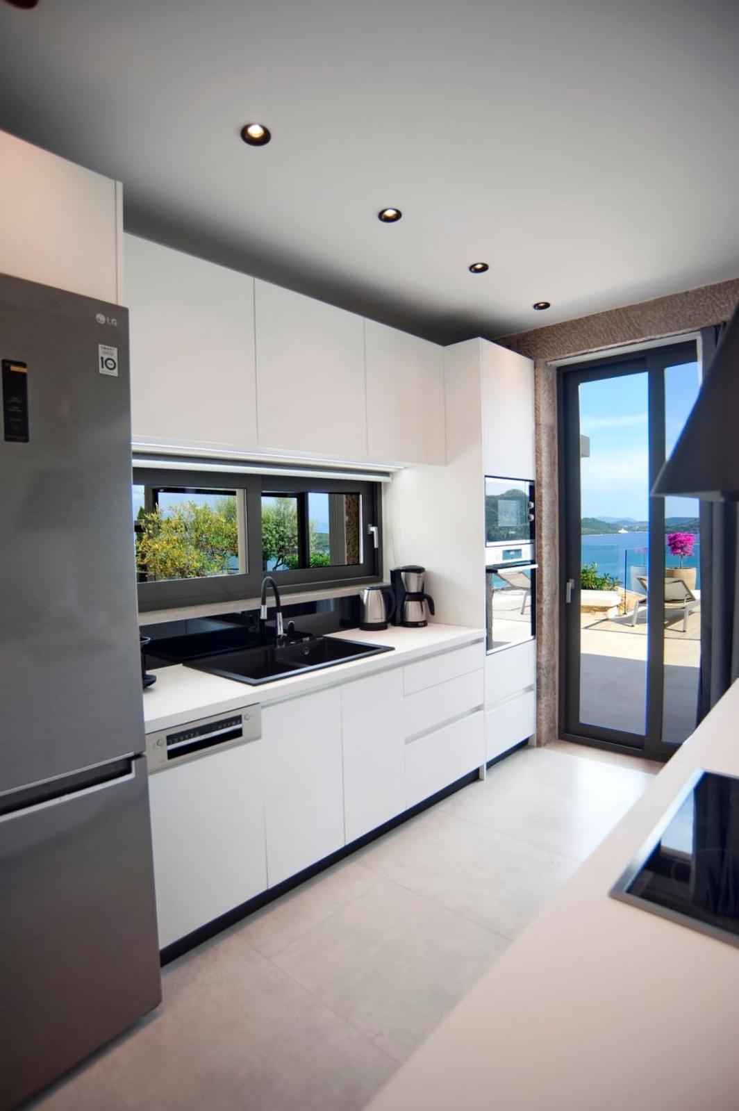 Smirties Villas