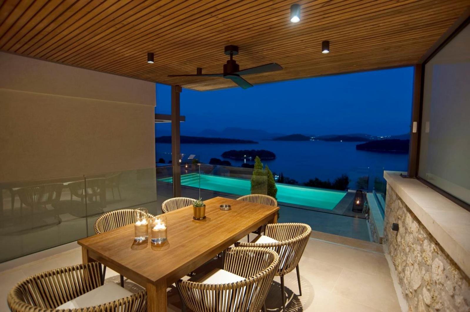 Smirties Villas