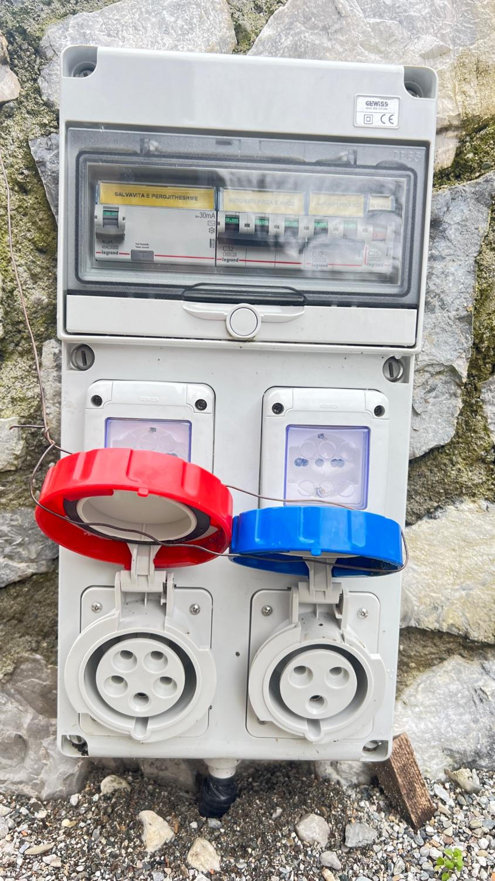 Stonehouse villa photo 4