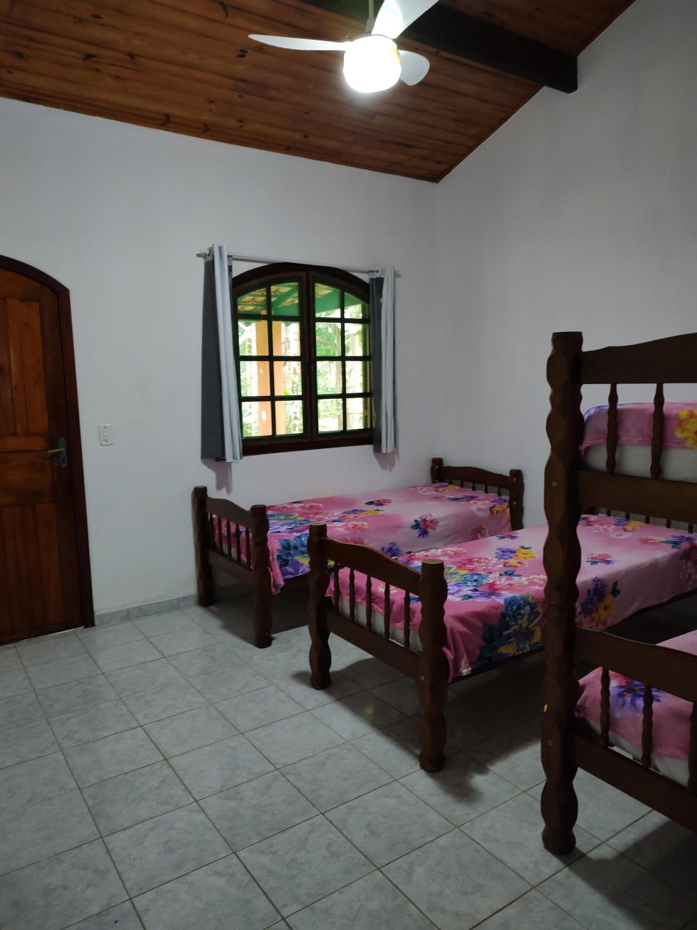 Casa Canto Belo