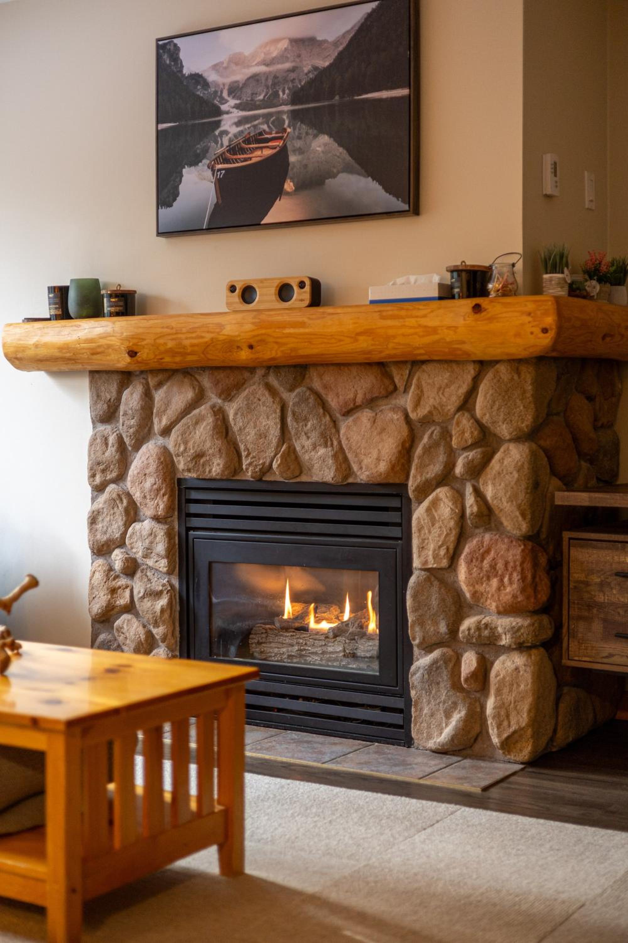 Fernie Vacations - Stone Creek Chalets by Fernie Central Reservations - Property Image 22