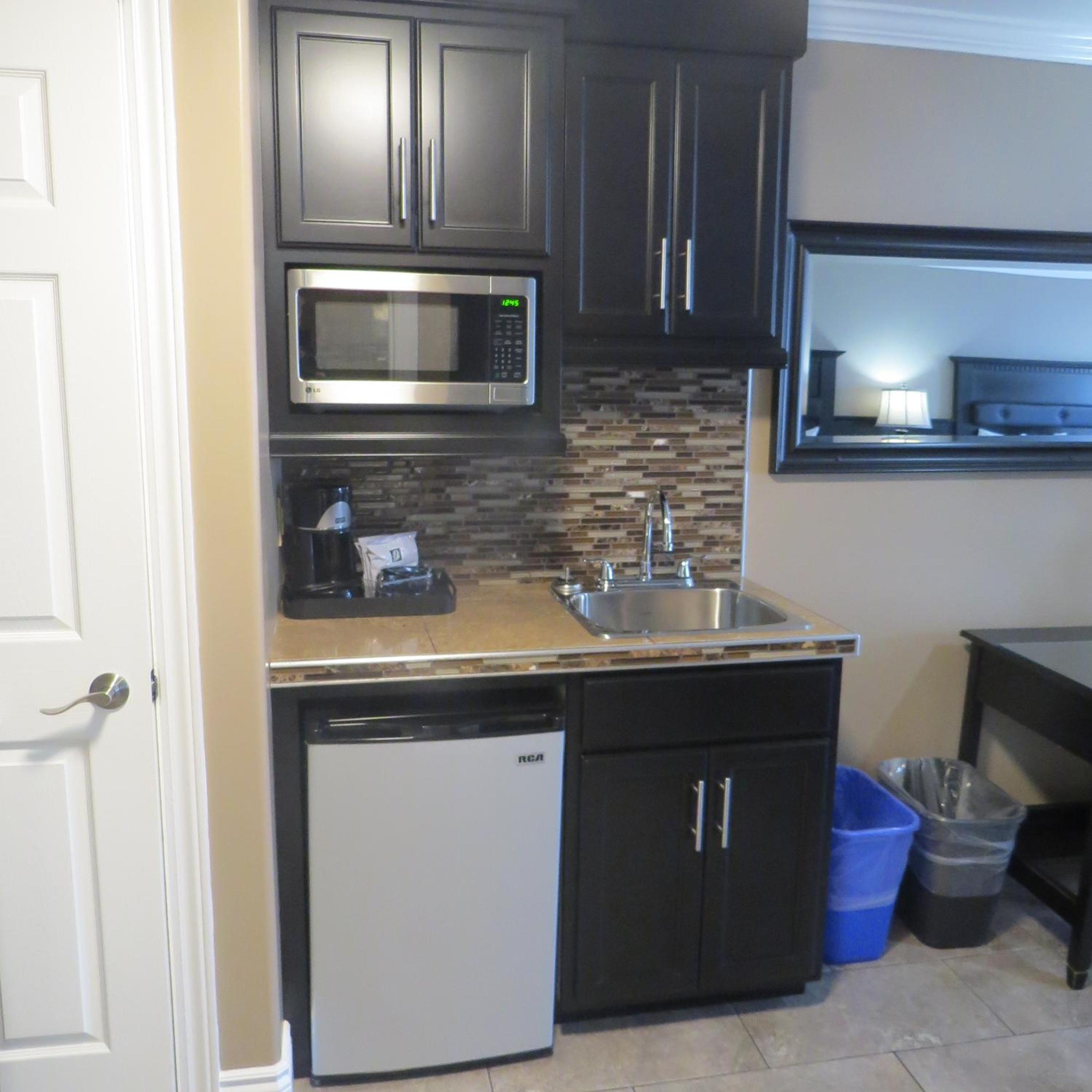 Dockside Suites