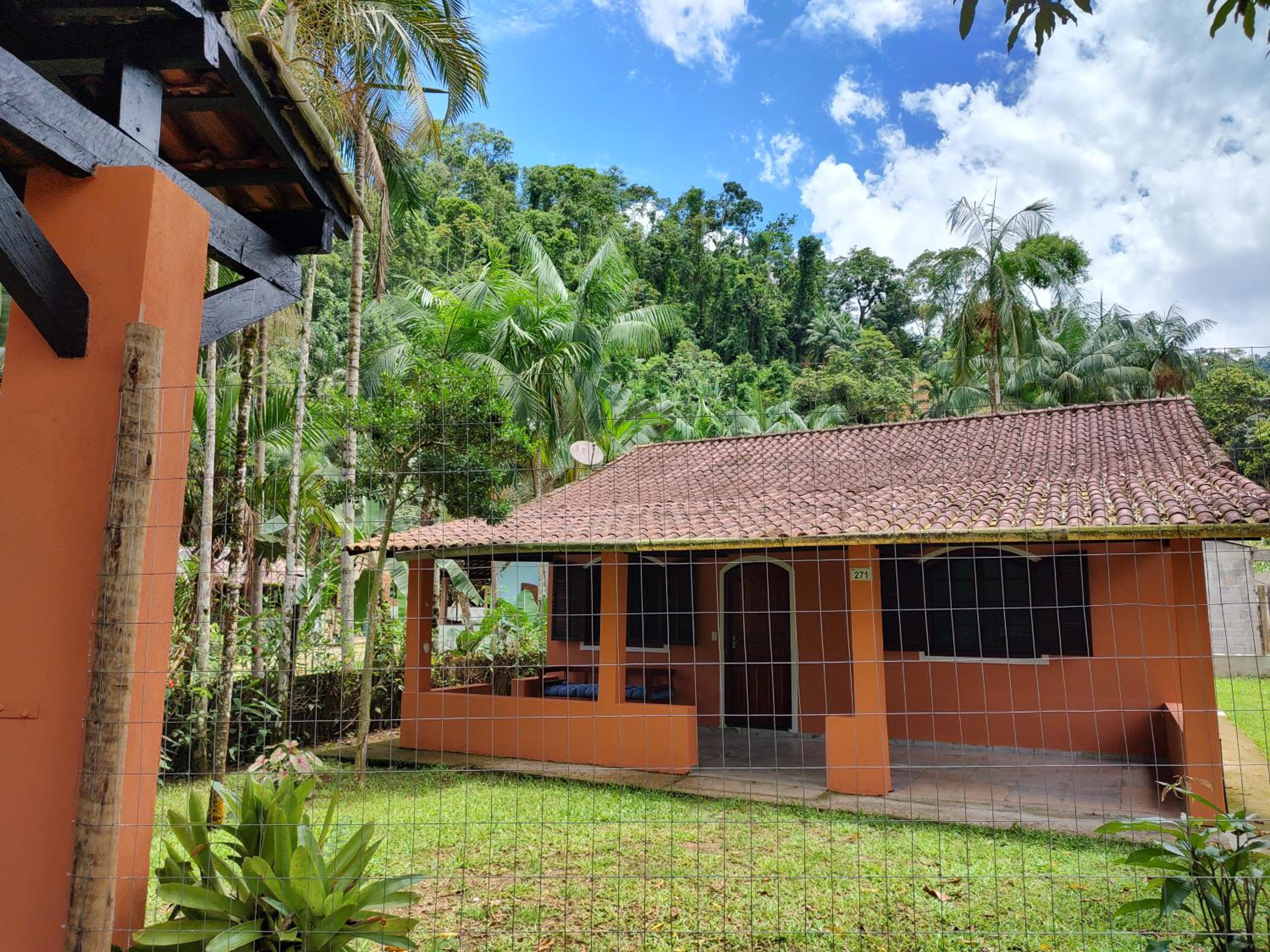 Casa Canto Belo