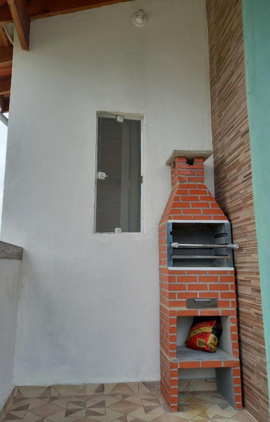 Casa simples e aconchegante em Boracéia Bertioga SP