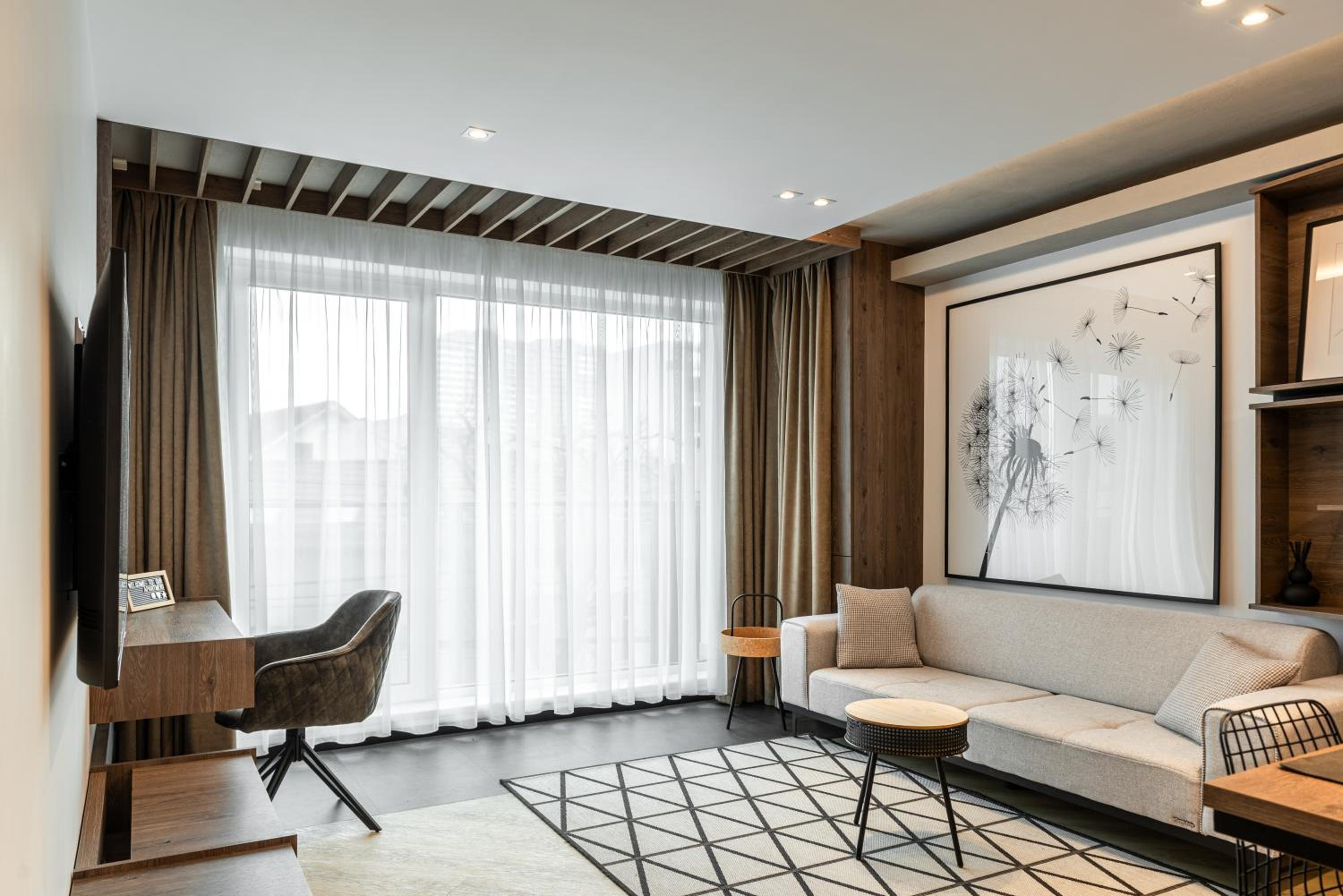Urban Nest Central Apartment by CLUJSTAYS