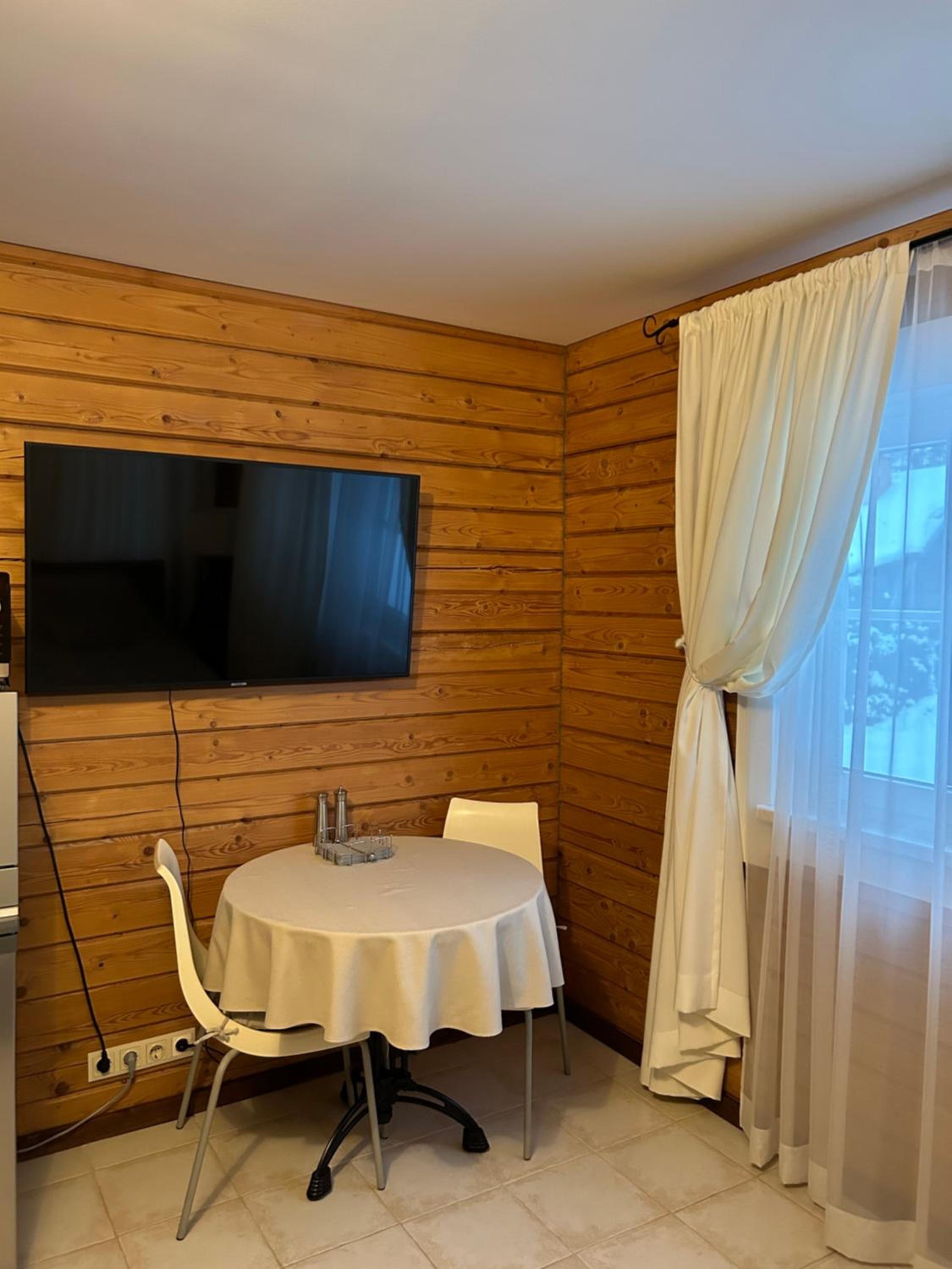 Romantic cozy house Kirzacinas pirts with sauna close to seaside
