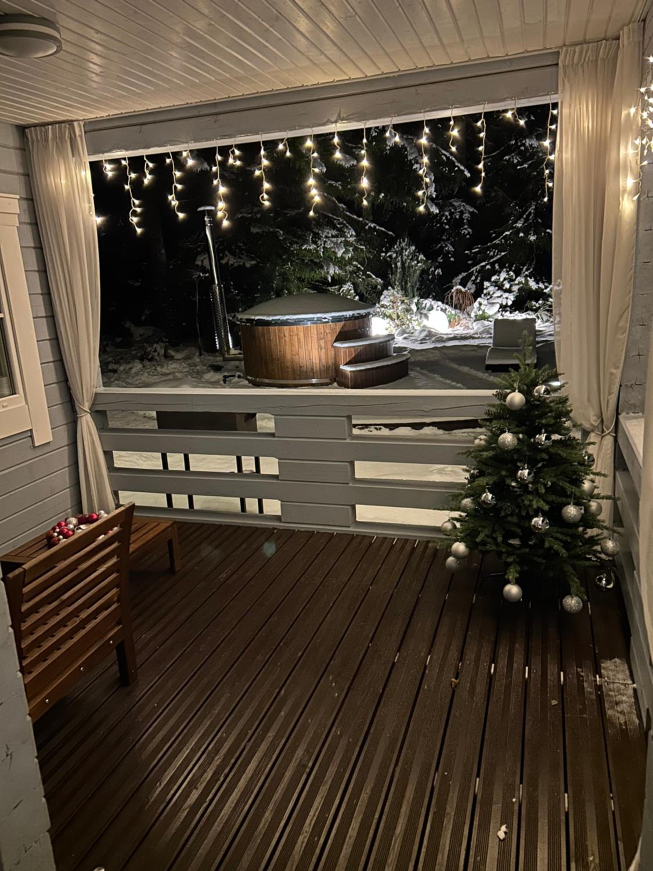 Romantic cozy house Kirzacinas pirts with sauna close to seaside