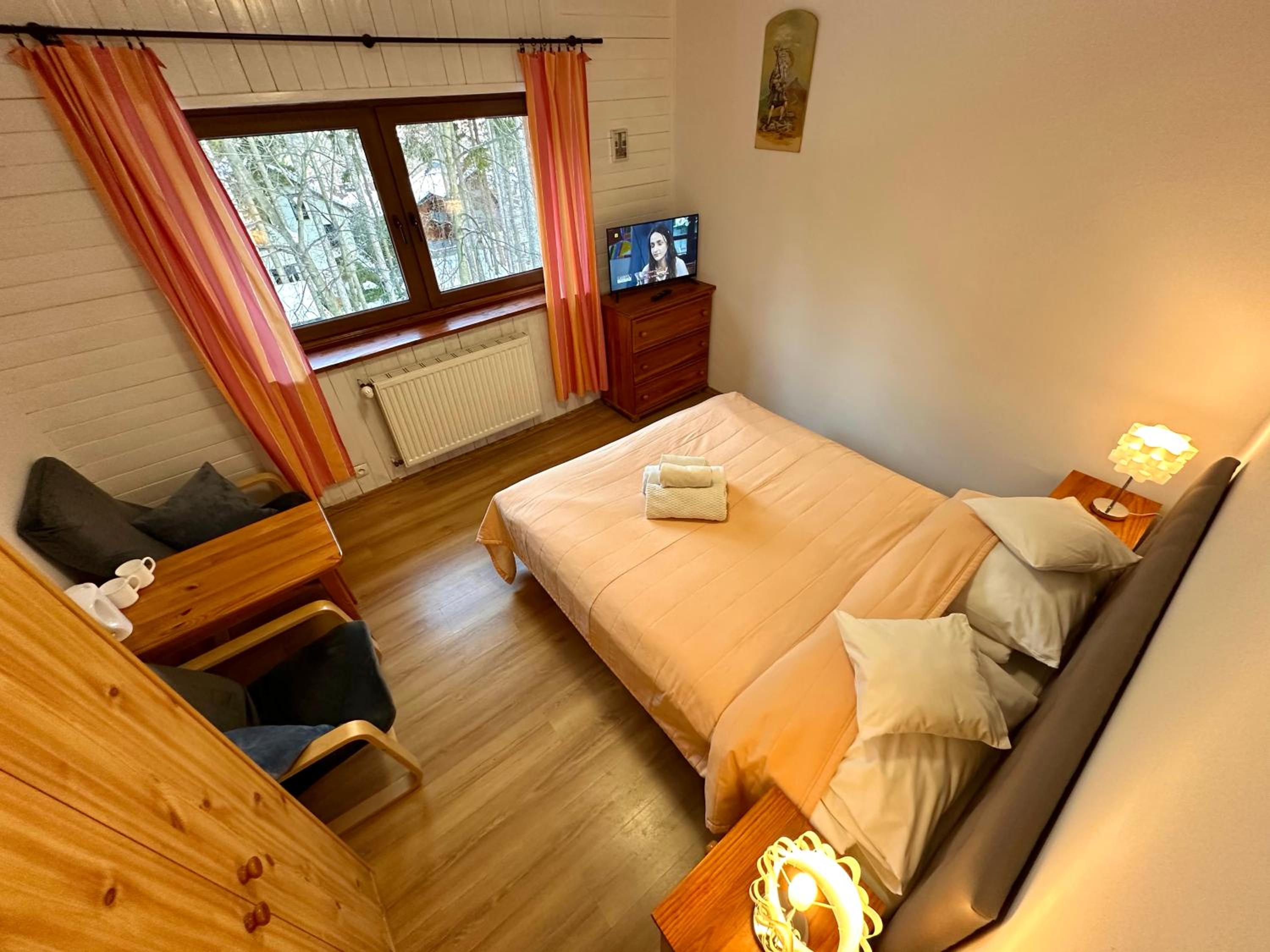 Photo 24