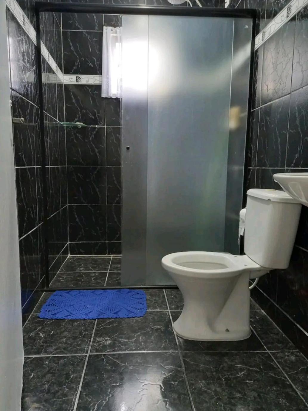 Casa simples e aconchegante em Boracéia Bertioga SP
