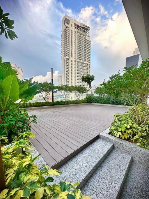 Q2 [2-4pax] Monorail-PavilionKL Bukit Bintang KLCC