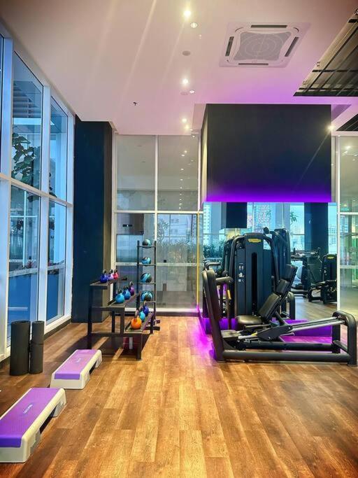 Q2 [2-4pax] Monorail-PavilionKL Bukit Bintang KLCC