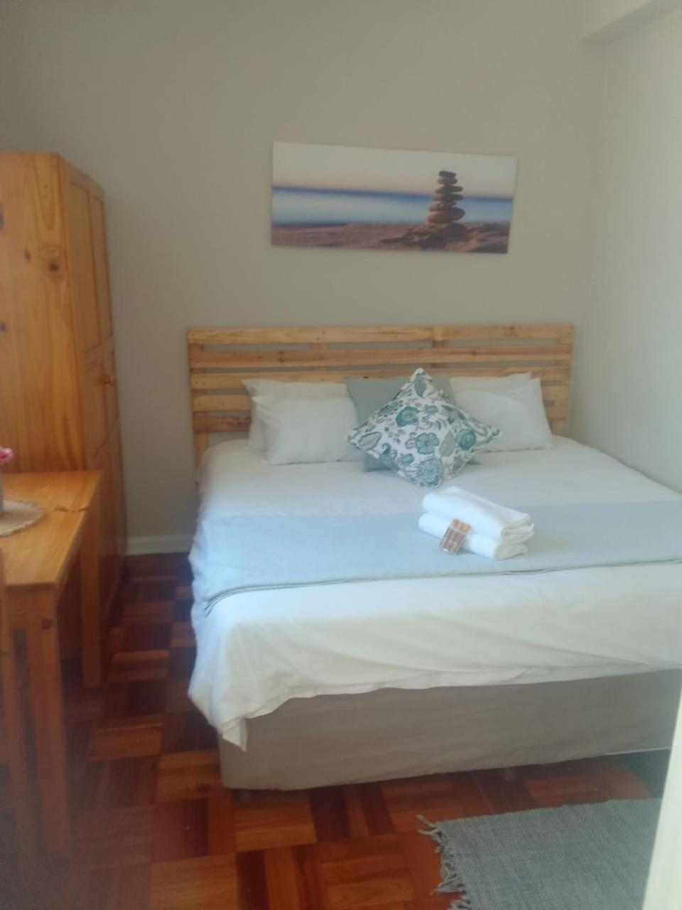 Luyindalo Accomodation at Granten Heights