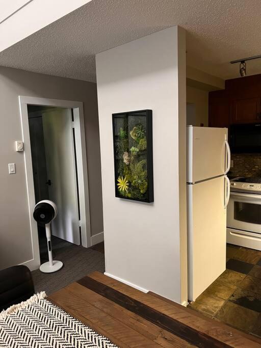 The Eden Whistler - Luxury 2 BDRM Ski in / Ski out