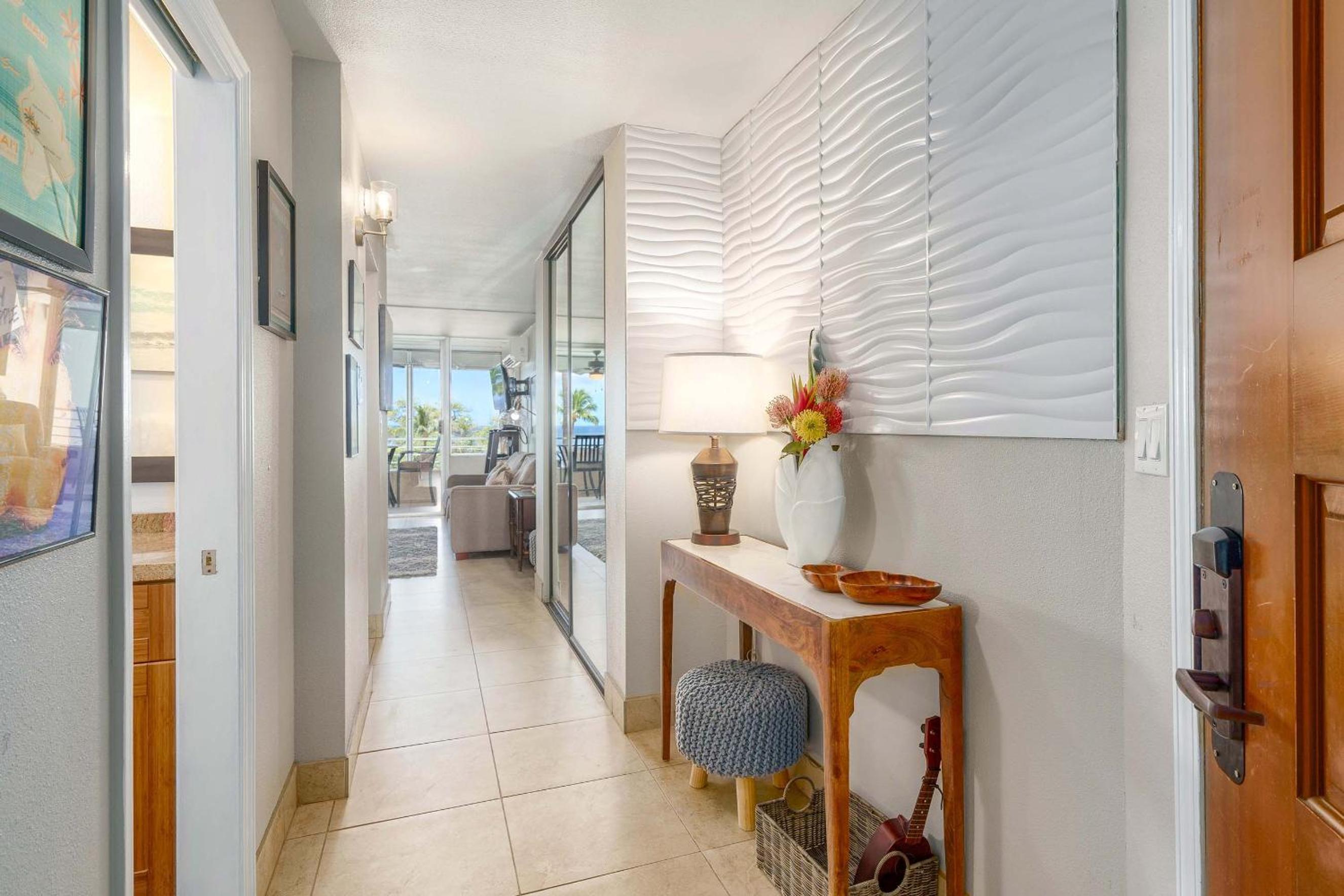 Kamaole Beach Royale 404 - Panoramic Ocean Views view 2