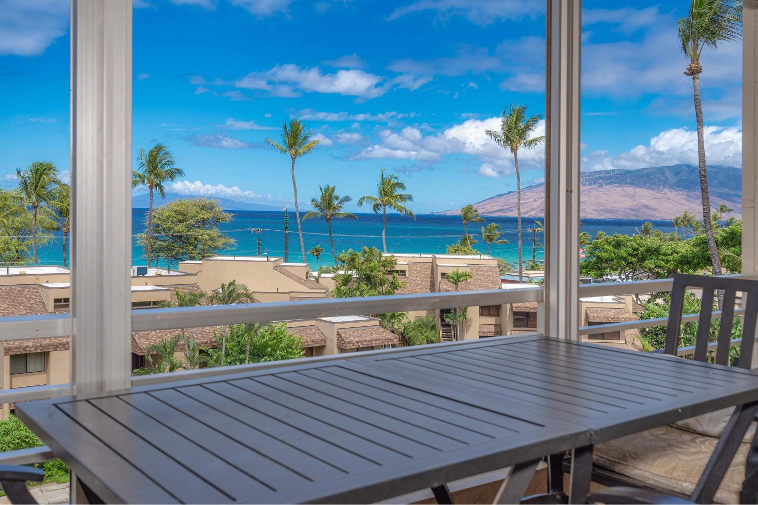 Kamaole Beach Royale 404 - Panoramic Ocean Views view 4
